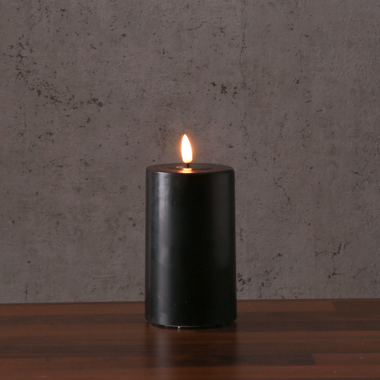 Deluxe Homeart LED-Kerze MIA Echtwachs Deluxe Wachsspiegel flackernd H: 15cm D: 7,5cm schwarz