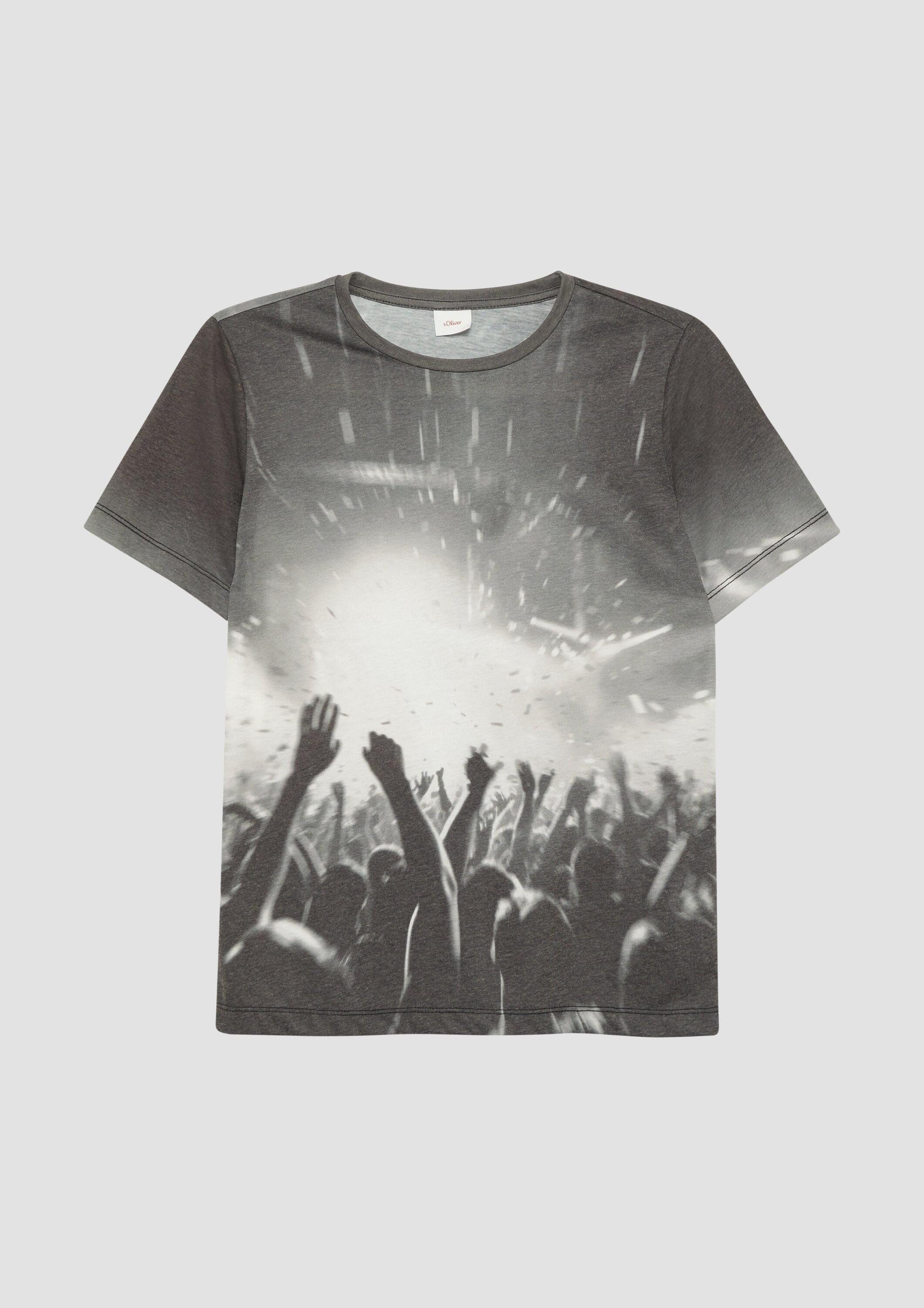 s.Oliver Kurzarmshirt T-Shirt Jersey-T-Shirt mit Rundhalsausschnitt und All-over-Print