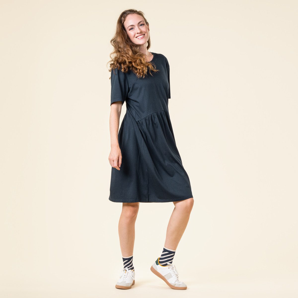 LIVING CRAFTS Midikleid ONIKA GOTS zertifiziert