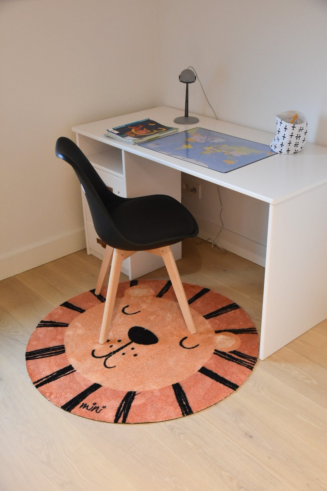 Mad about Mats Kinderteppich Emir, Rund, Kinderteppich Spielteppich Tiermotiv Löwe orange gelb, 100 cm Durchmesser Rund, 0,9 cm hoch, weich niedlich, waschbar, rutschfest