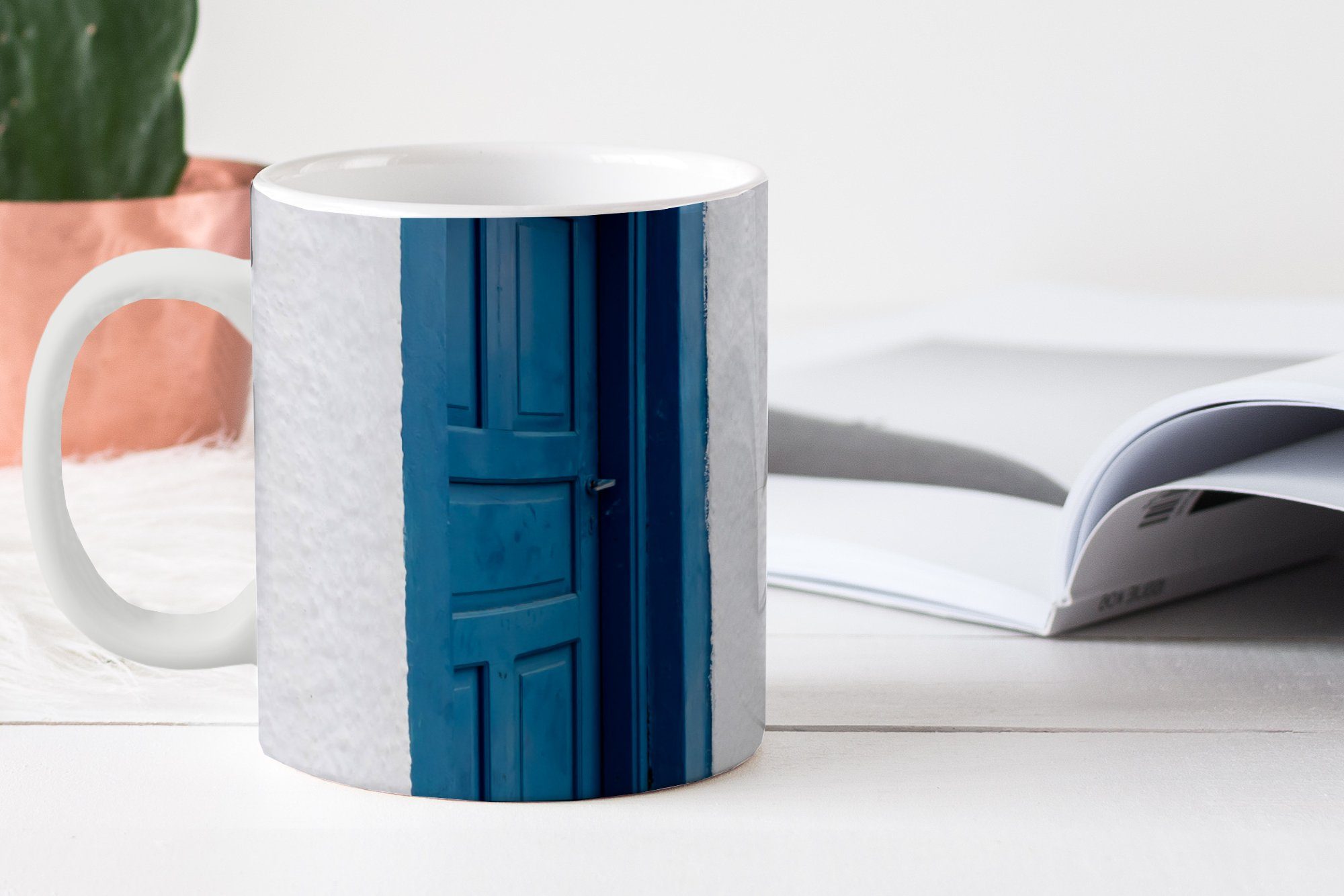 MuchoWow Tasse Tür - - Blau Weiß Teetasse, Teetasse, Kaffeetassen, Keramik, Architektur, - Becher, Geschenk