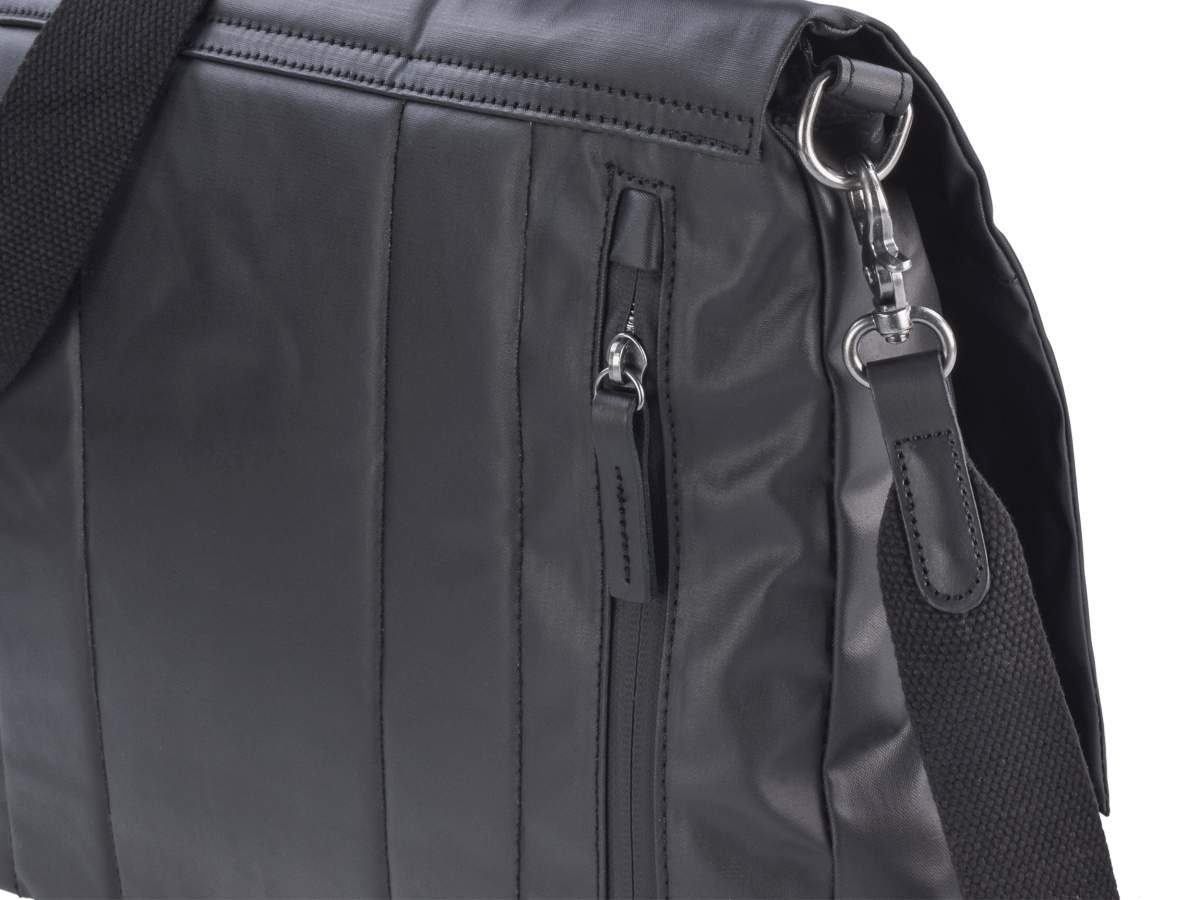 Greenburry Umhängetasche Aviator Waterproof, Messenger Bag 38x30cm, Schultertasche mit Tabletfach 31x22cm