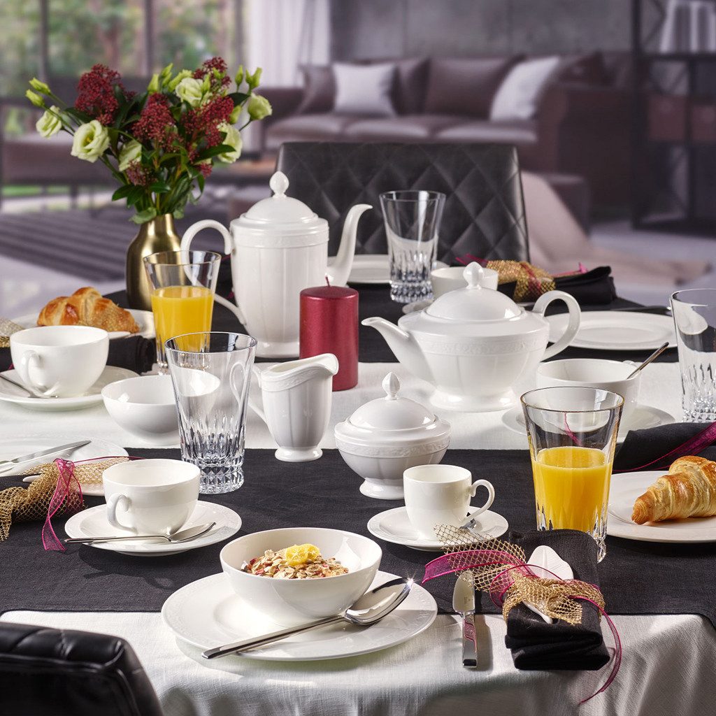 Villeroy & Boch Signature Untertasse White Pearl Frühstücks-/Suppenuntertasse 18cm, (1 St), Premium Bone Porcelain, mikrow.- & spülm.sicher, Made in Germany
