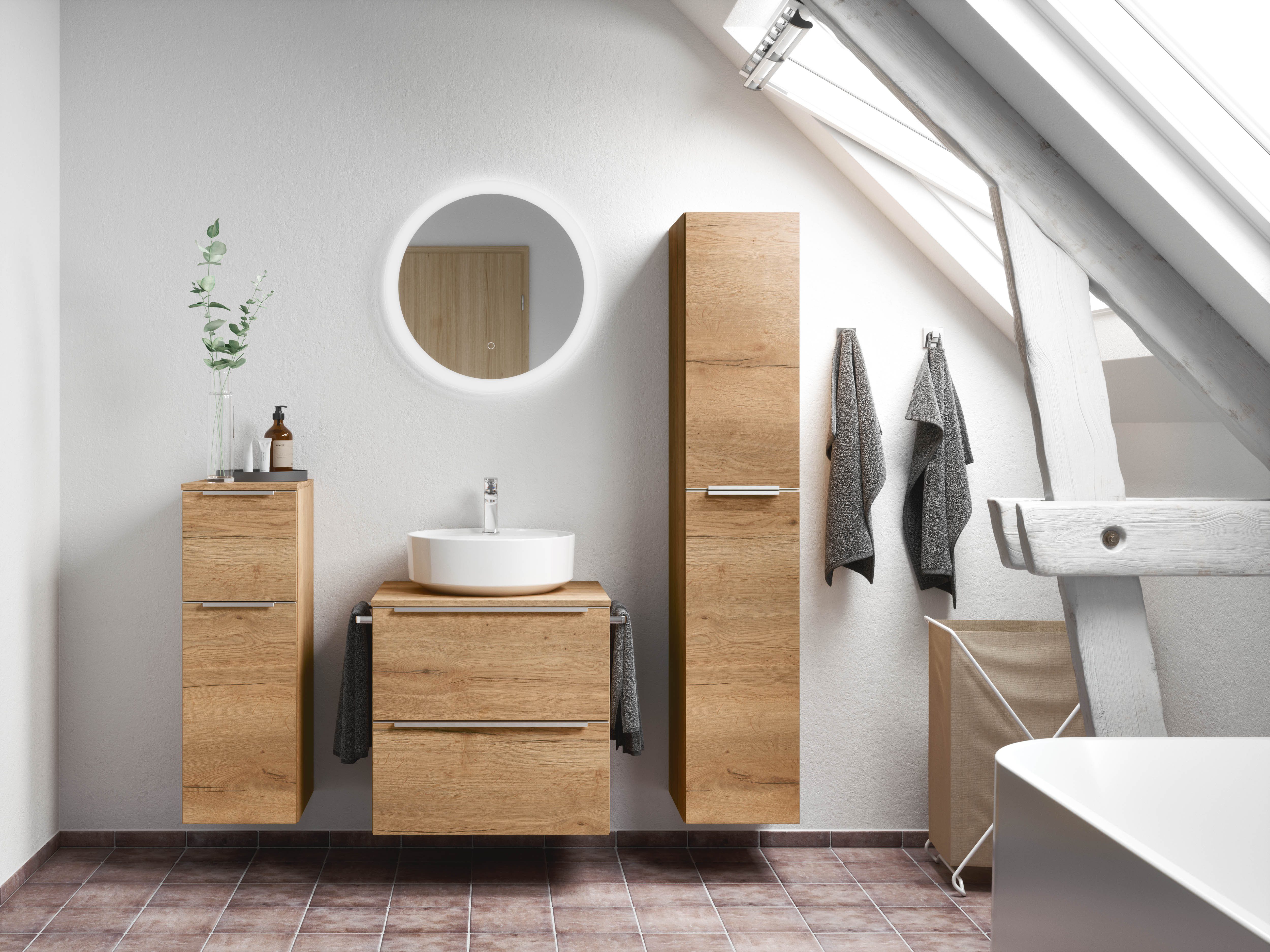 nobilia® Badmöbel-Set Alvene, (4-St., vormontiert, mit Soft-Close), inkl. Spiegel mit Touch-Sensor, in vier Breiten