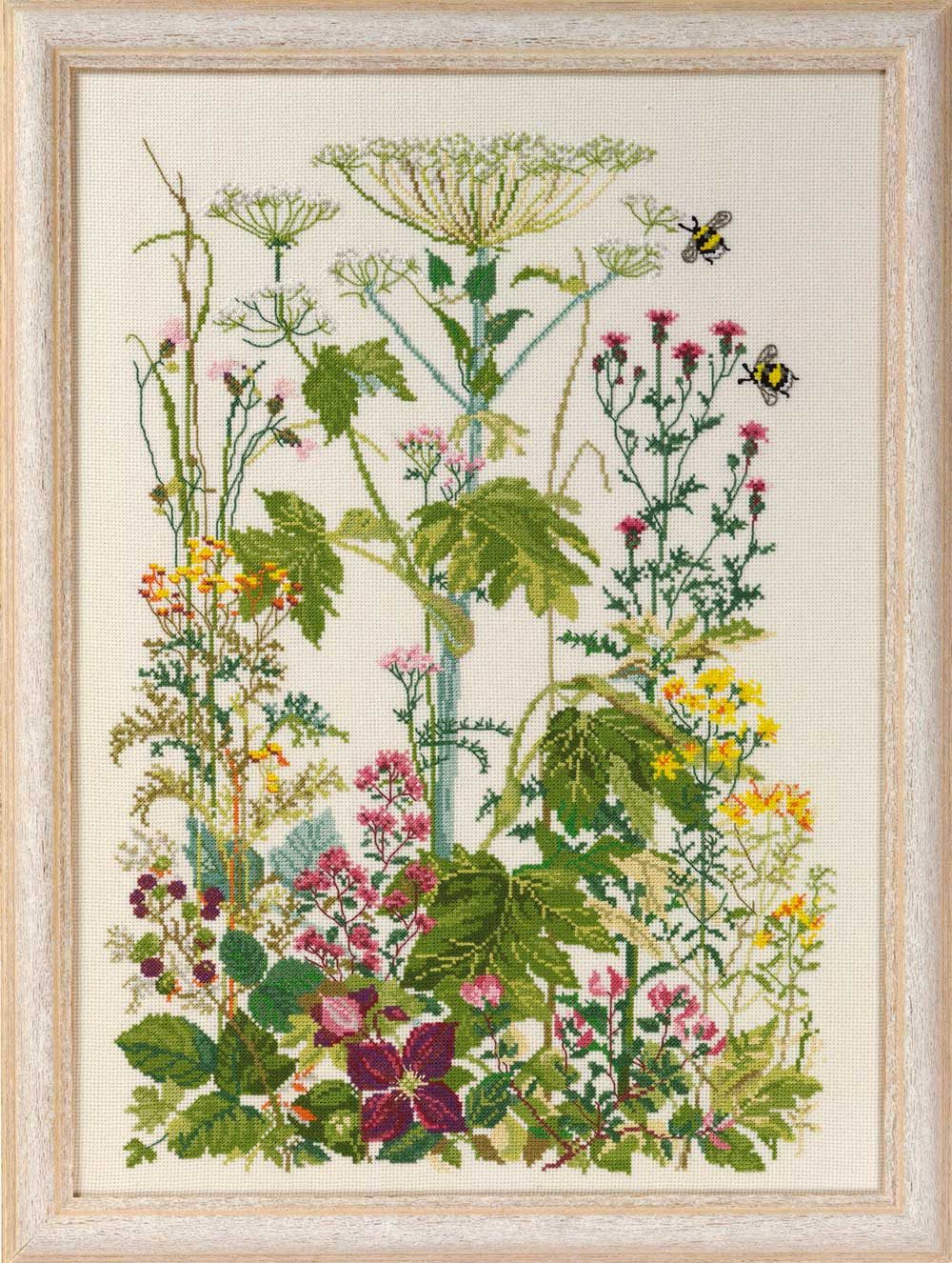 Permin Kreativset Permin telkruissteekpakket "Bloemen langs de weg", 33x45cm, (embroidery kit by Marussia)