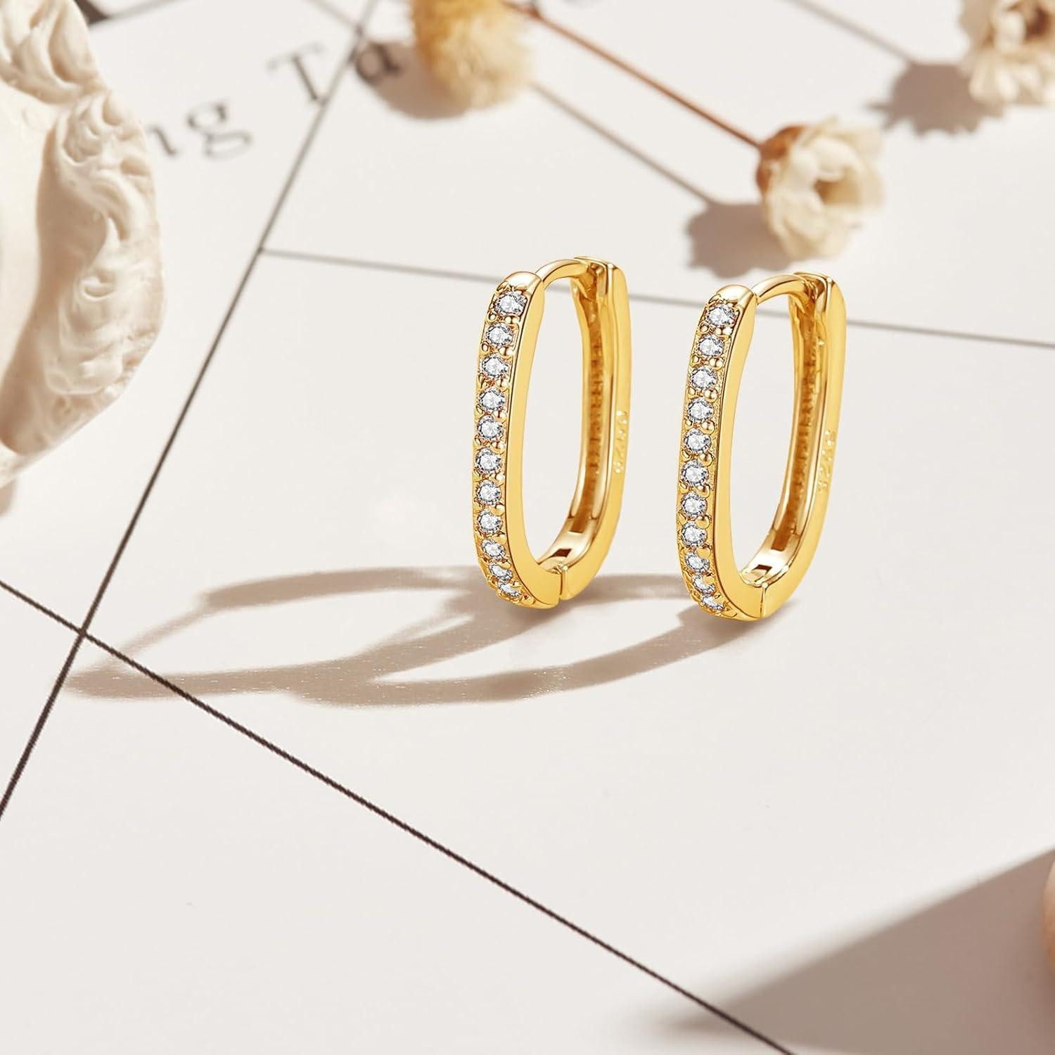 LuxusKollektion Paar Creolen Silber Creolen Ohrringe Damen 925 Sterling Oval Zirkonia U-förmige