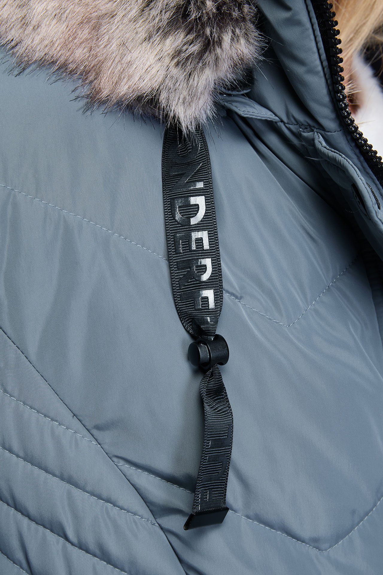 Barbara Lebek Steppmantel