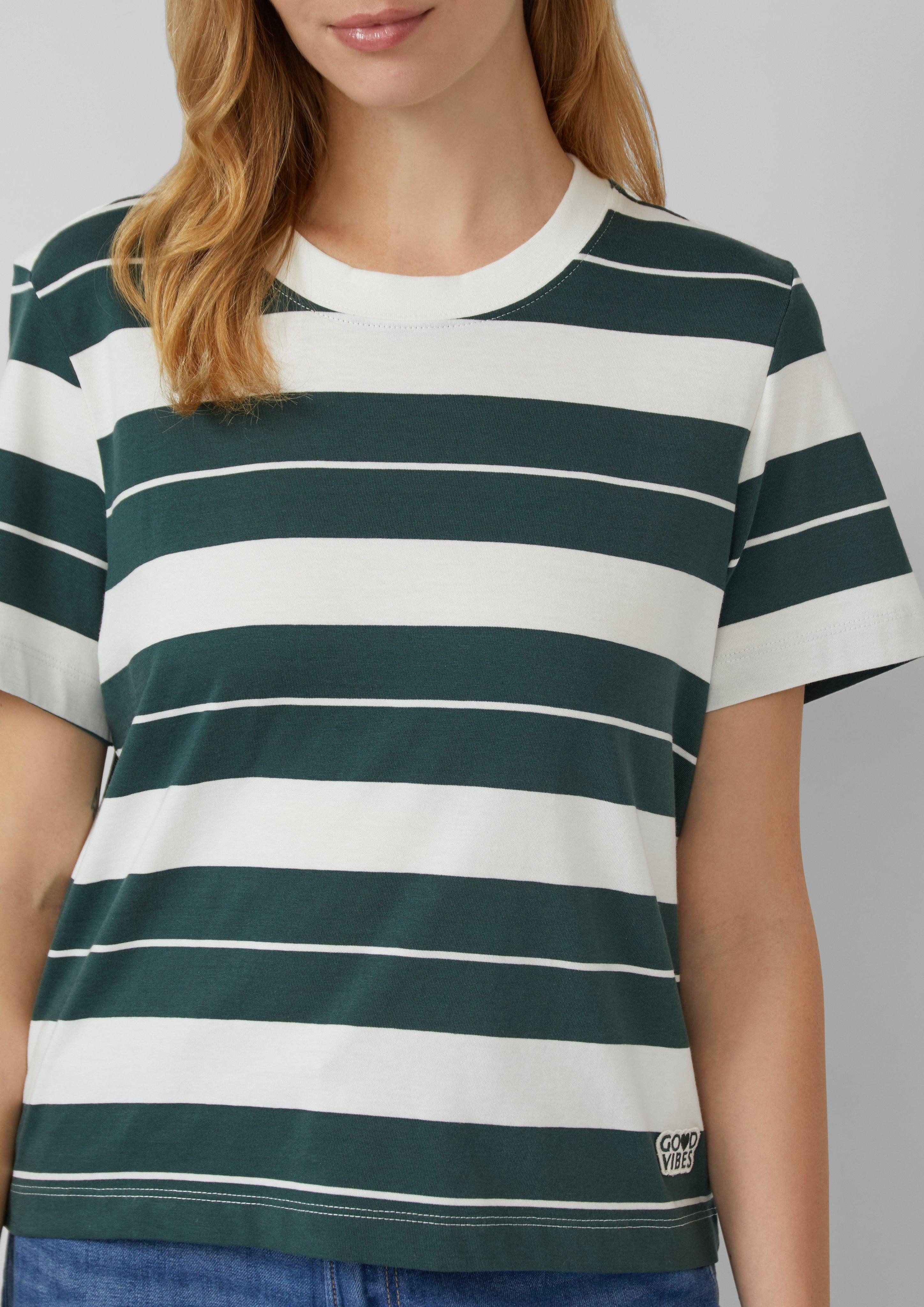 s.Oliver Kurzarmshirt Verkürztes Baumwoll-Streifen-T-Shirt mit Patch günstig online kaufen