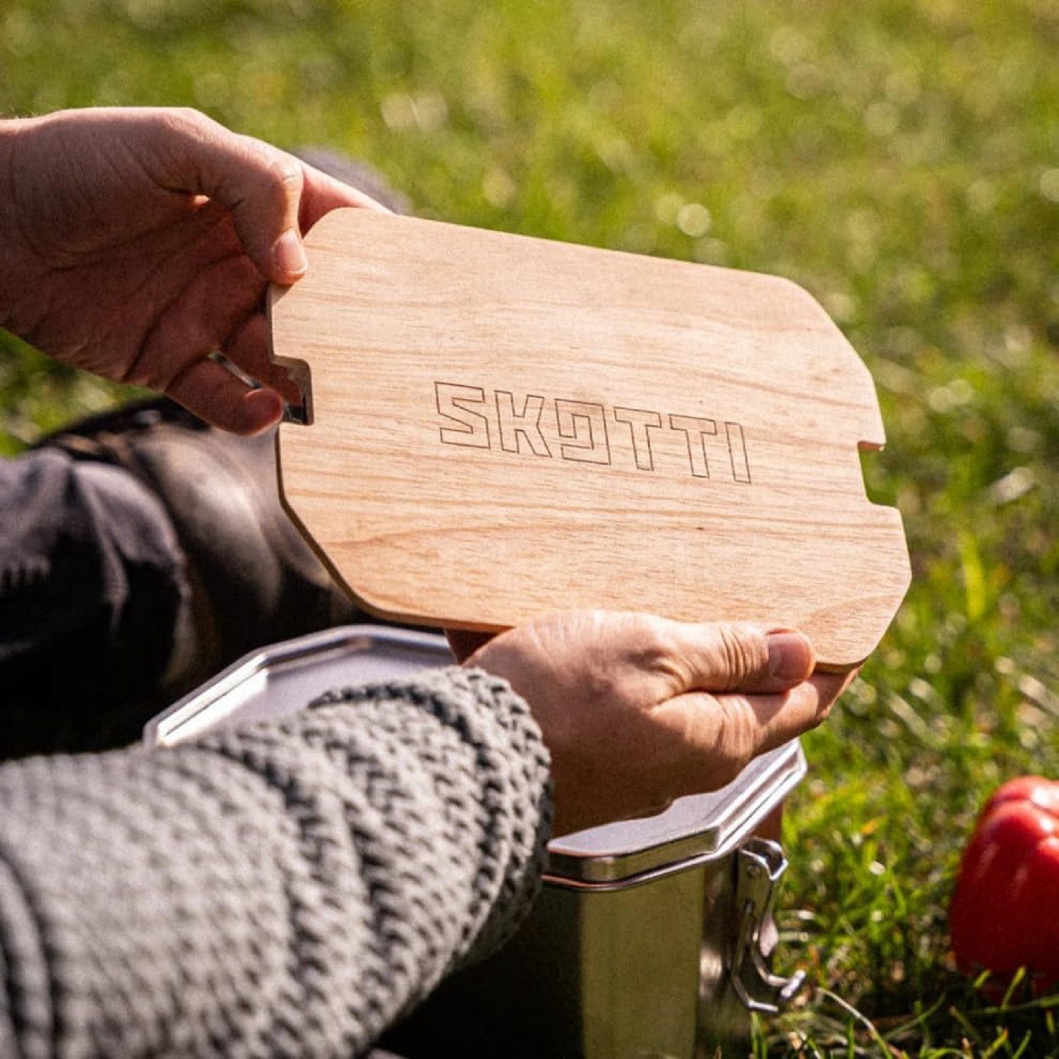 SKOTTI Schneidebrett Skotti Plank Holzschneidebrett für die Skotti Boks