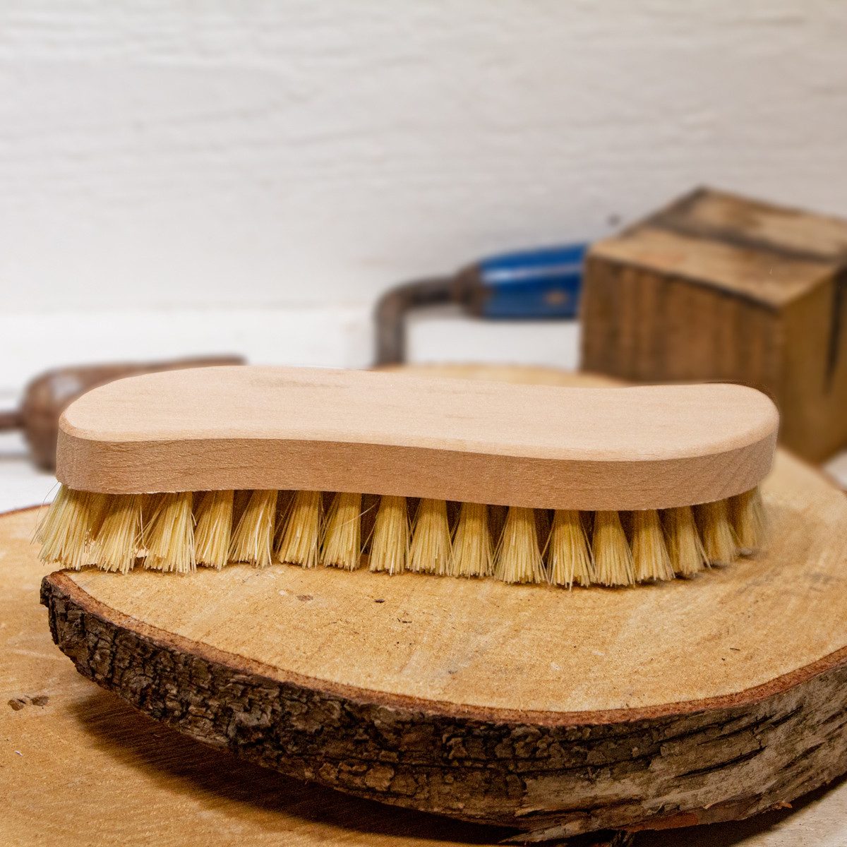 Antikas Streichbürste Polierbürste aus Holz für gewachste Holzflächen