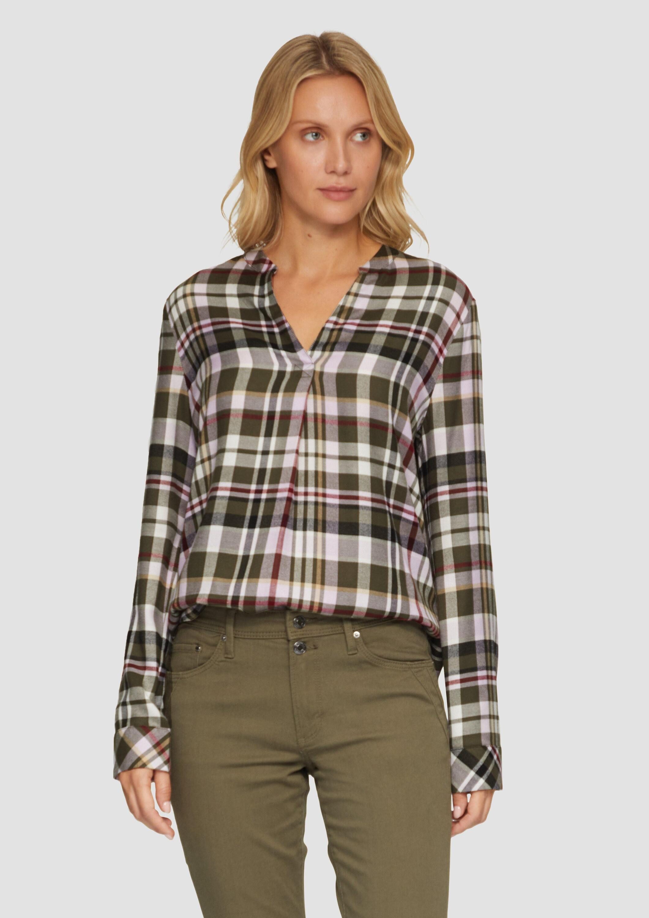 s.Oliver Langarmbluse Bluse Karierte Bluse aus Viskosemix und Krempel-Detai günstig online kaufen