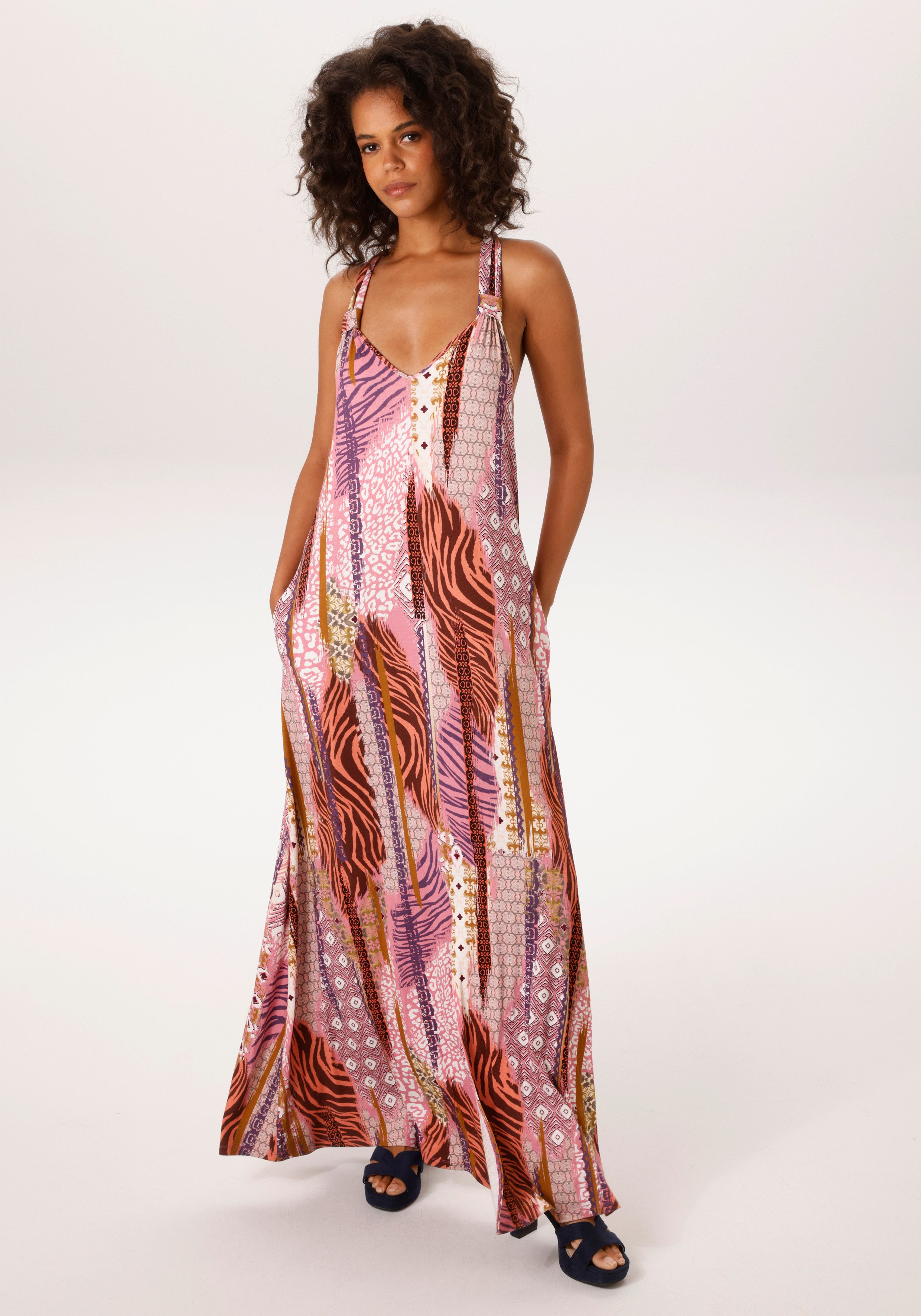 Aniston CASUAL Sommerkleid mit fantasievollen Patch-Drucken - NEUE KOLLEKTI günstig online kaufen