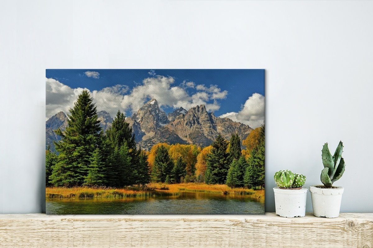 in OneMillionCanvasses® Leinwandbilder, (1 Wandbild den im Wanddeko, St), Wyoming, Leinwandbild Teton-Bergen cm Aufhängefertig, Herbst 30x20 vor Waldlandschaft