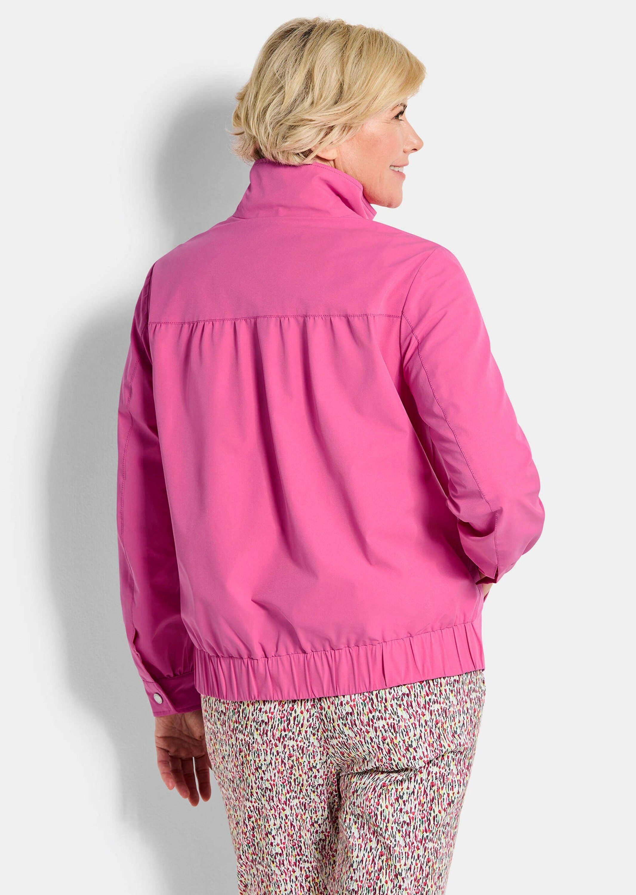 GOLDNER Allwetterjacke Moderne Freizeitjacke mit Reißverschluss Stehkragenjacke mit Gummibund, Reißverschluss, Taschen und Langarm