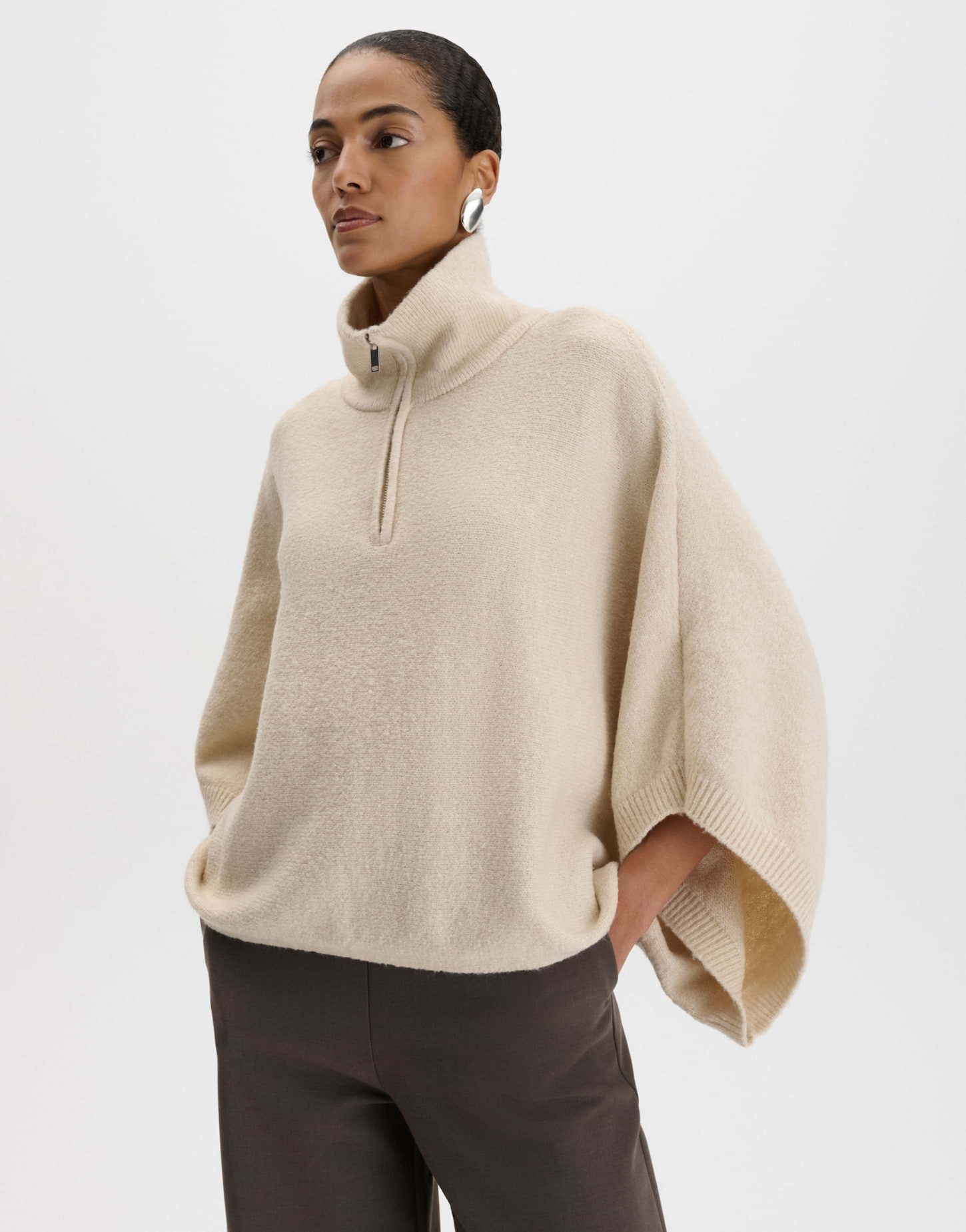 someday Cape Brialo cape aus pflegeleichtem Material Großzügige Ponchoform für lässige Layerings mit Reißverschluss