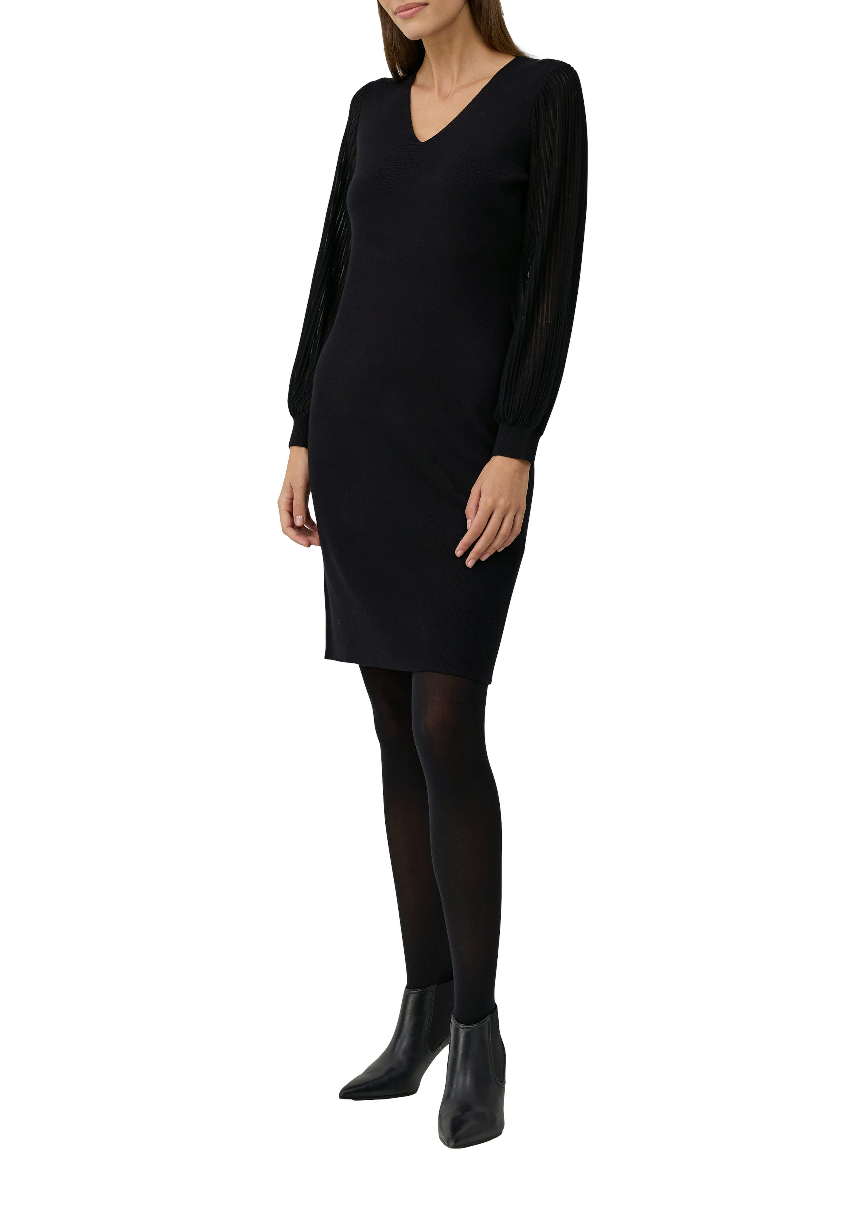 s.Oliver BLACK LABEL Strickkleid mit V-Ausschnitt günstig online kaufen