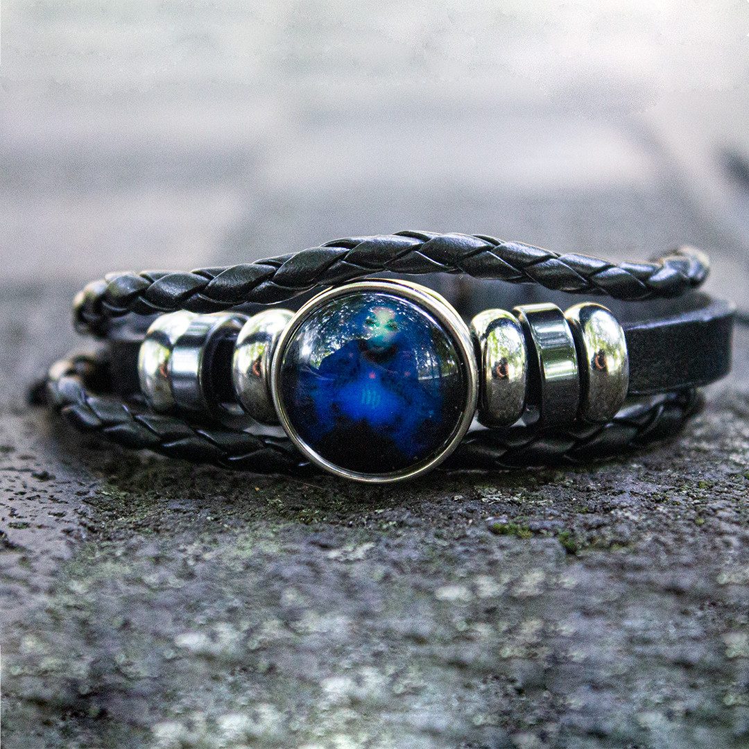 Stelby Armband mit Gravur Armband Sternzeichen Jungfrau mit 3D Gravur im Glas (Weihnachtsgeschenk, Geburtstagsgeschenk, Valentinstaggeschenk, modern, minimalistisch), langlebig, pflegeleicht, unisex