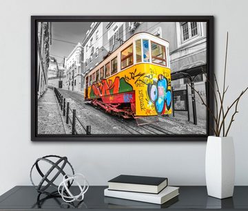 Pixxprint Leinwandbild kleine Besprühte S-Bahn, Wanddekoration (1 St), Leinwandbild fertig bespannt, in einem Schattenfugen-Bilderrahmen gefasst, inkl. Zackenaufhänger