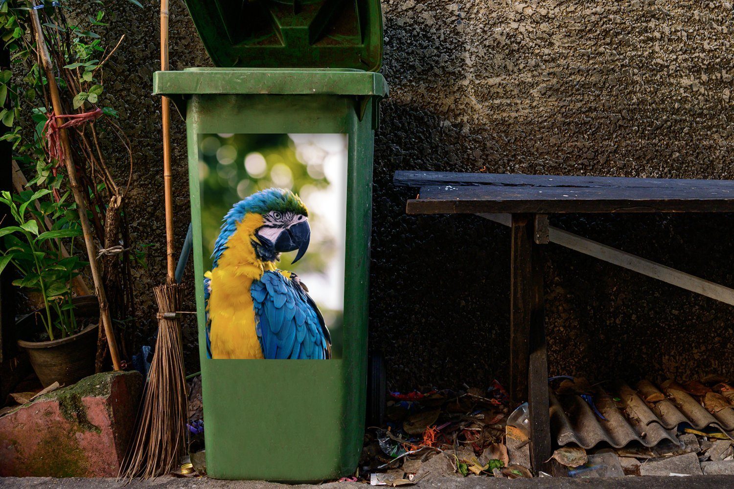 MuchoWow Wandsticker Vogel - (1 Container, Ara Mülleimer-aufkleber, Abfalbehälter Papagei Sticker, Mülltonne, - St)