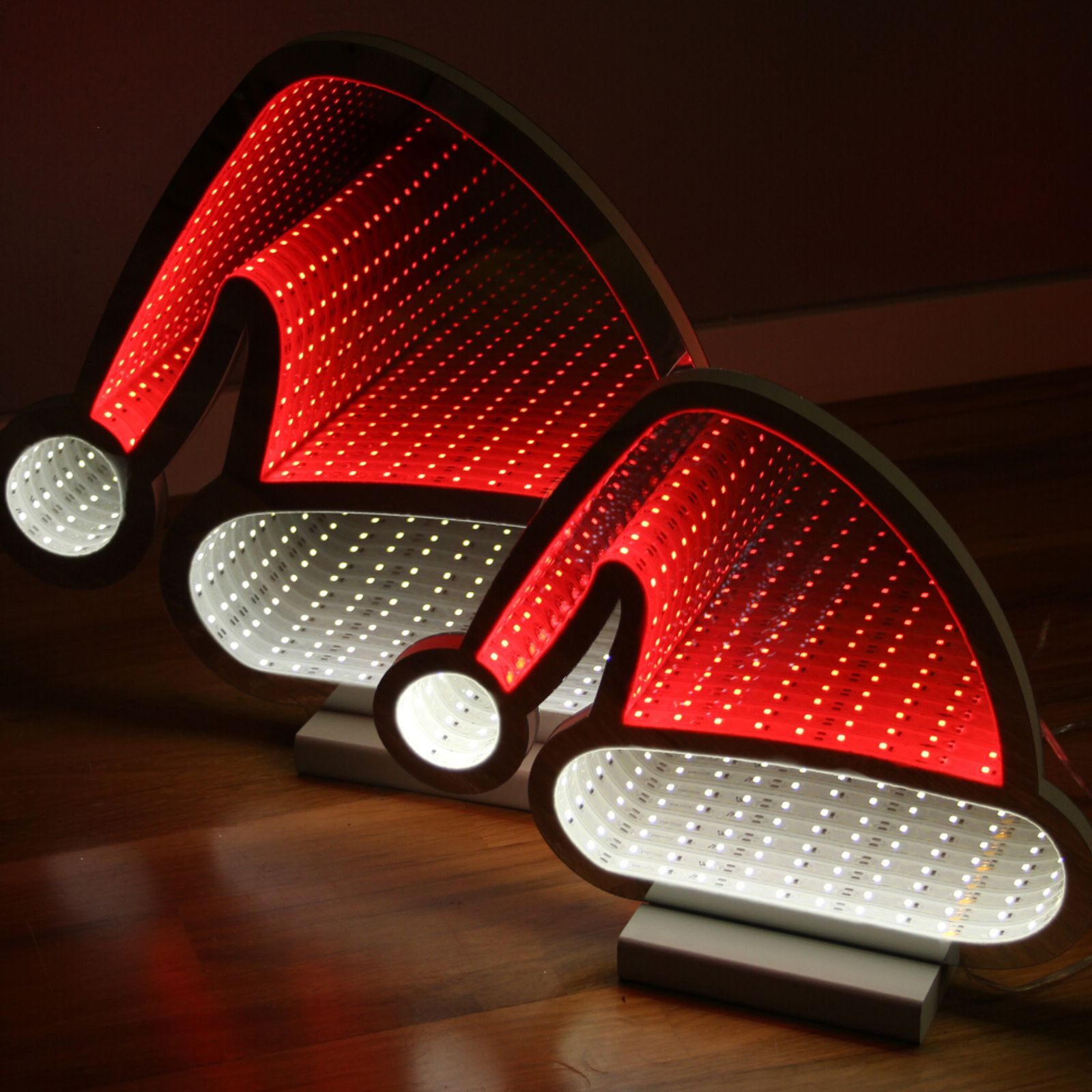 FHS Dekofigur Weihnachtsmannmütze Infinity 62 LED 30x24,5 cm