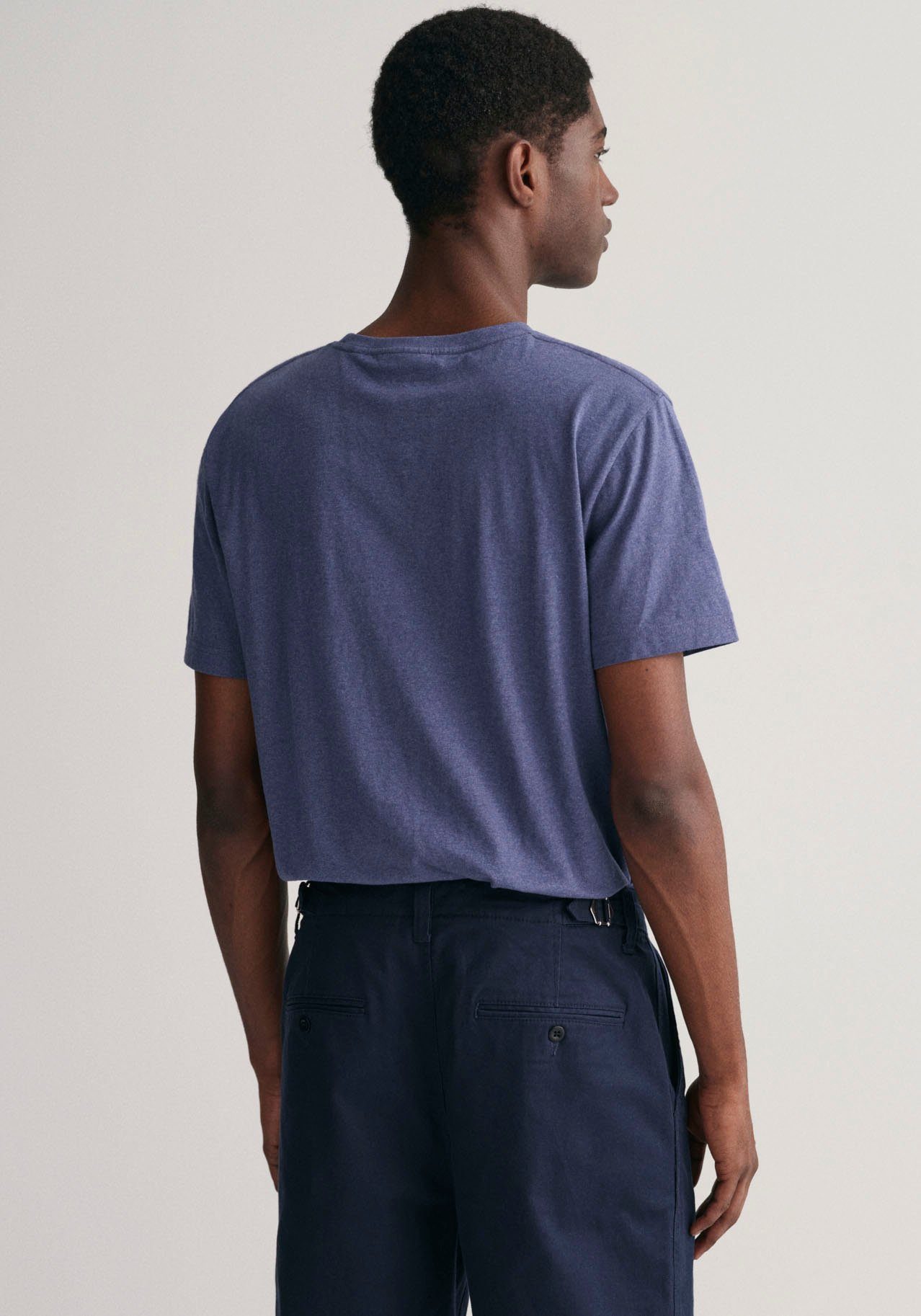 T-SHIRT mit Gant SHIELD jeansblue melange Logostickerei SS der auf Brust REG T-Shirt dark