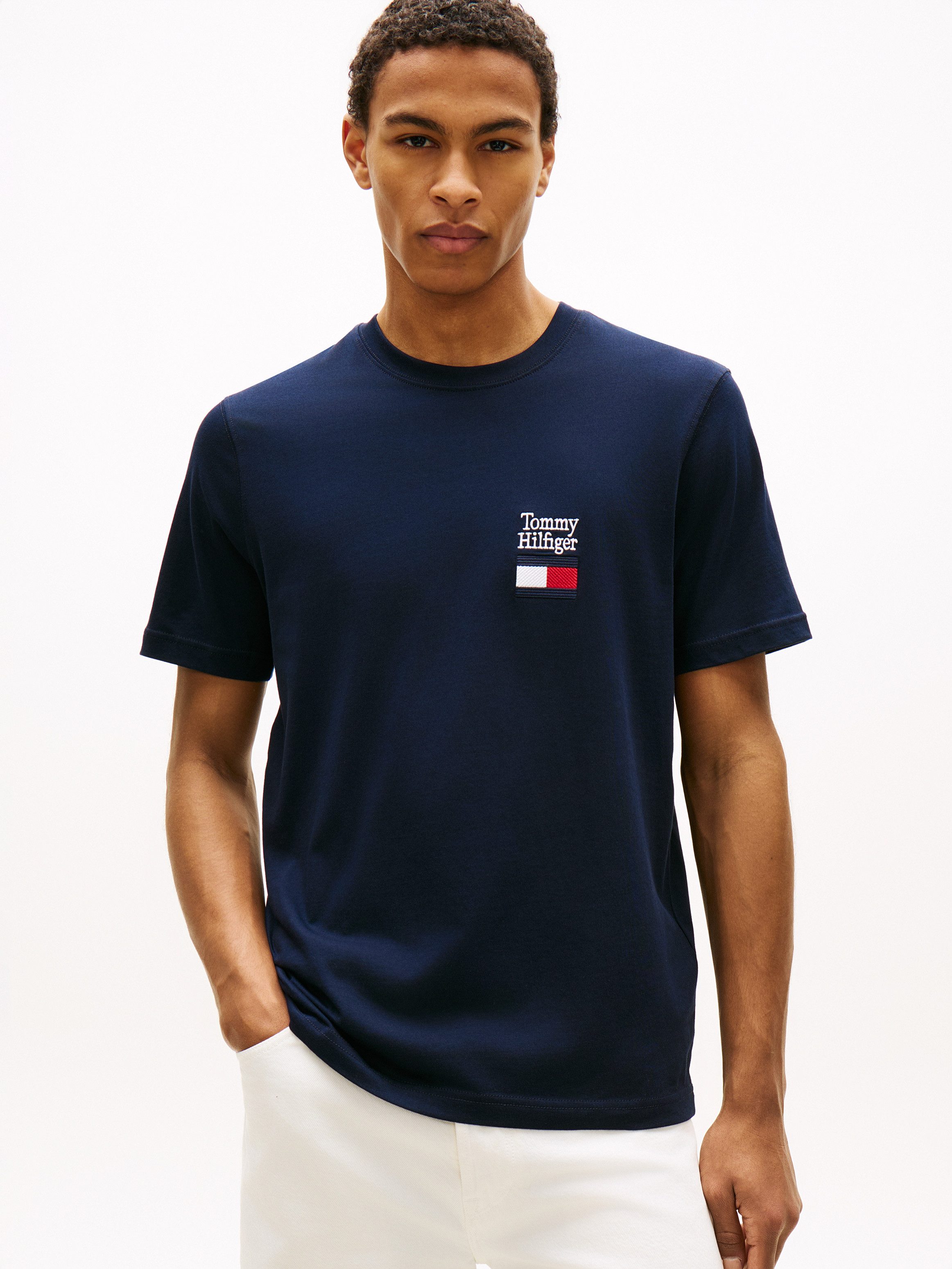 T-Shirt BRAND LOVE TEXT STACK