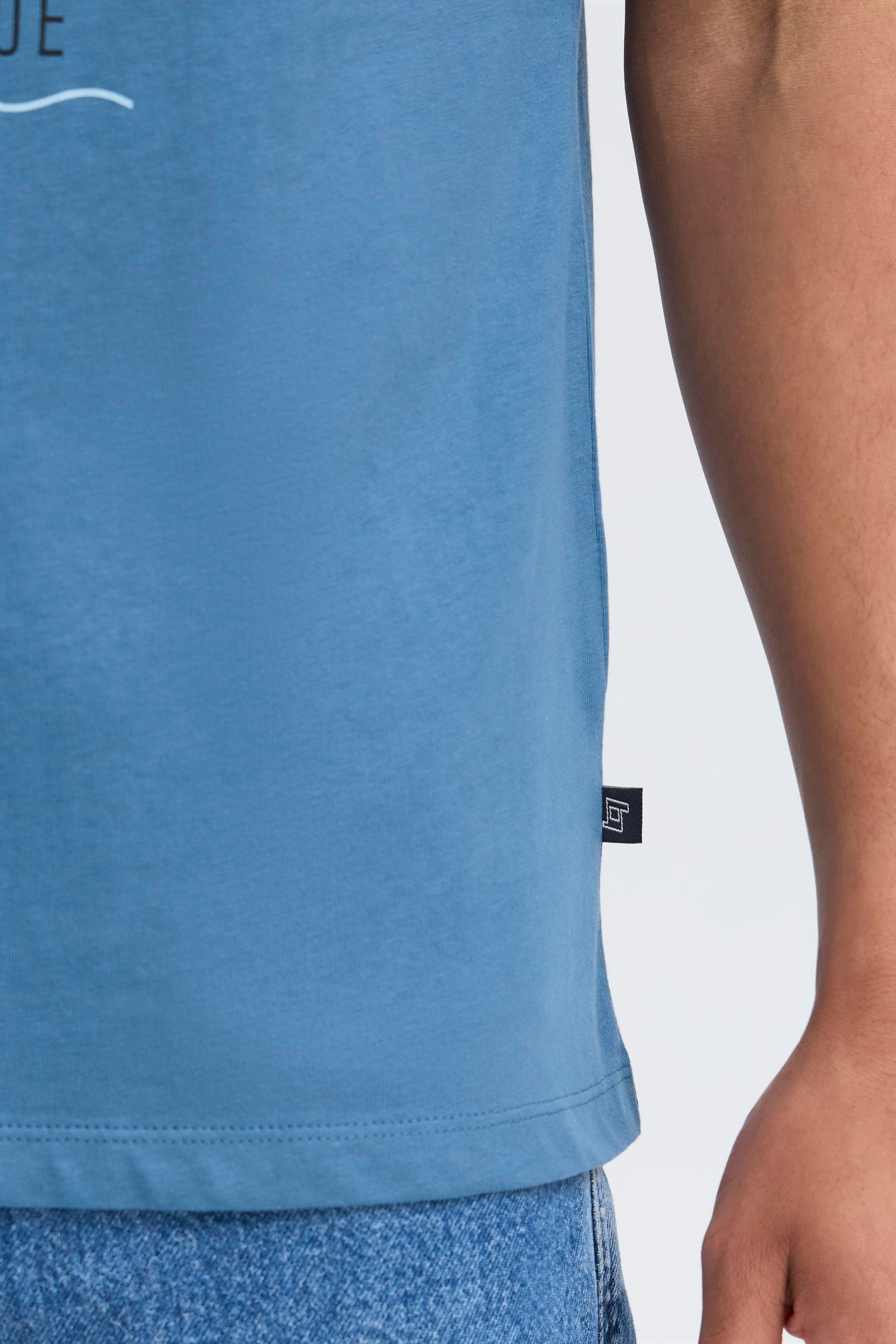 Blend T-Shirt BHCalifo (1-tlg) Klassisches T-Shirt mit Rundhalsausschnitt