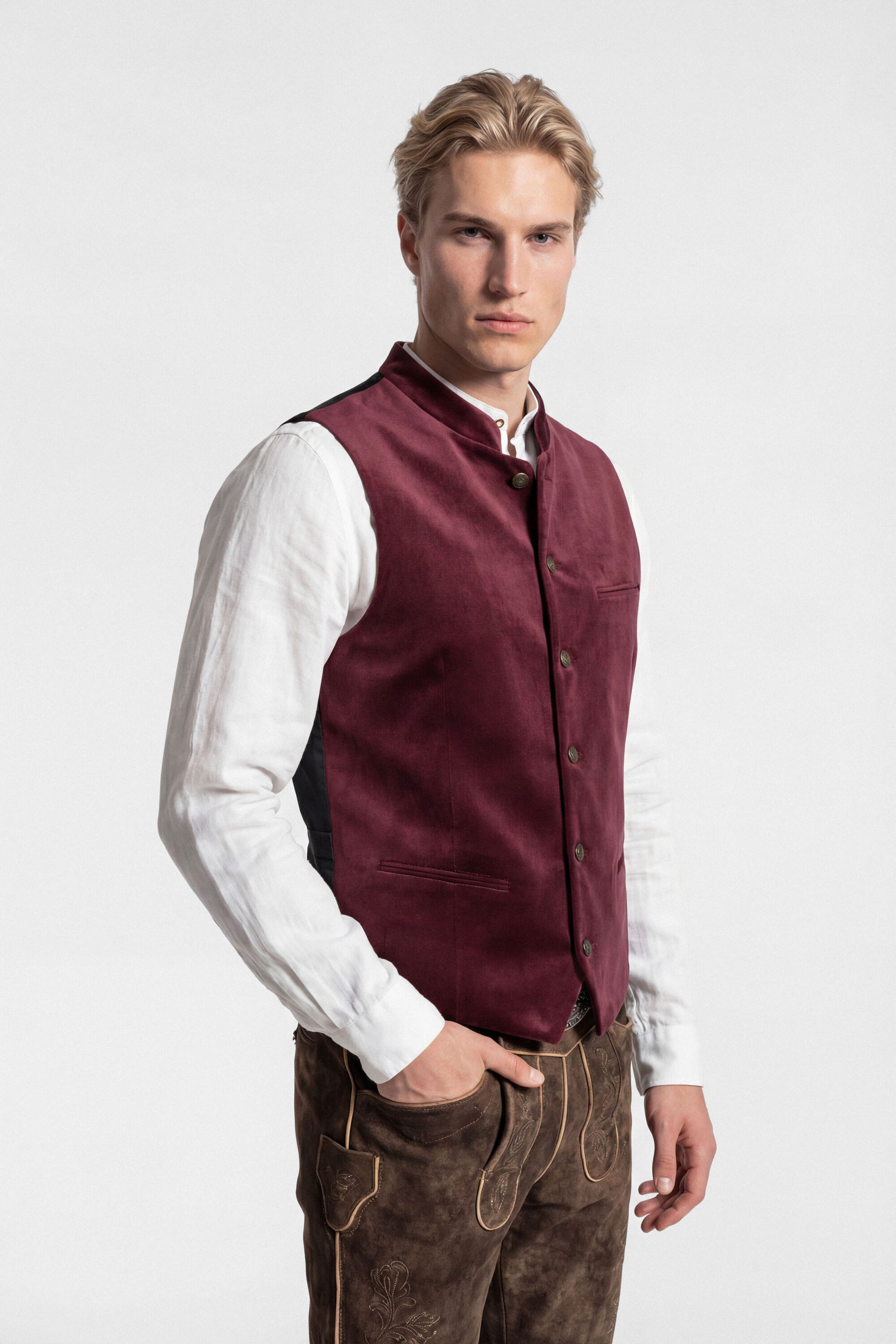 KaiserLich Trachtenweste 4398 mit eleganter Samt-Optik