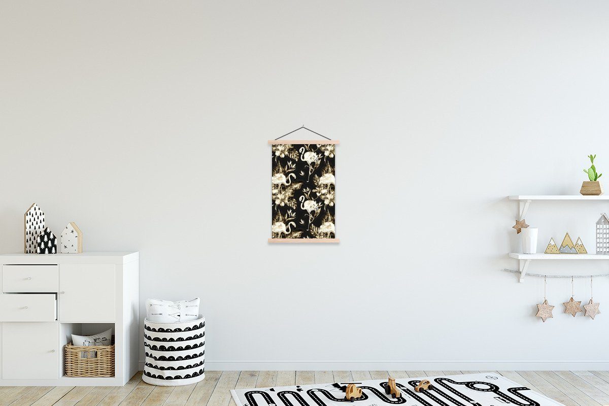 MuchoWow Poster Blumen - Gold - Flamingo, (1 St), Posterleiste, Textilposter für Wohnzimmer, Bilderleiste, Magnetisch