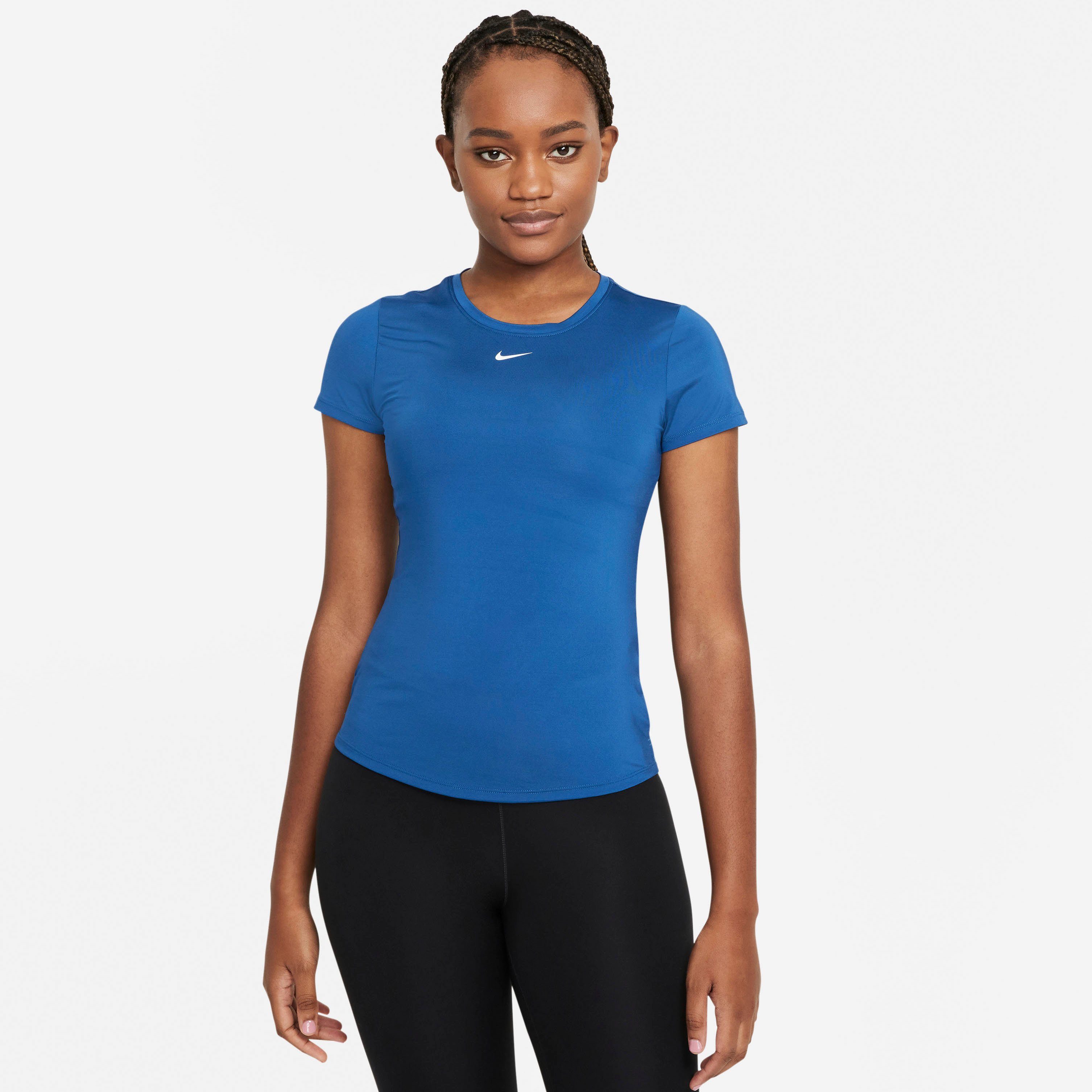 Nike Trainingsshirt »DRI-FIT ONE WOMENS SLIM FIT SHORT-SLEEVE« online  kaufen | OTTO
