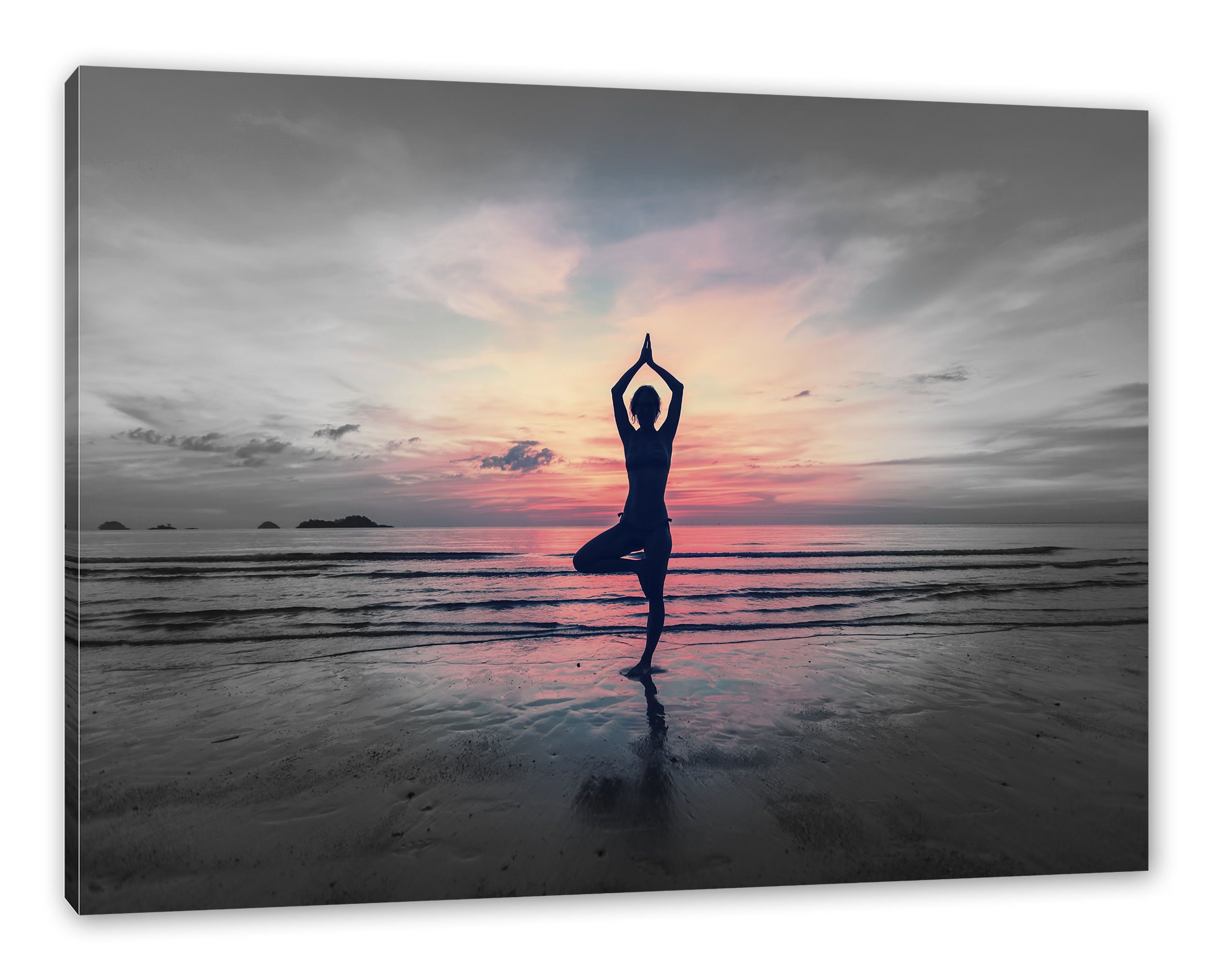(1 am Leinwandbild Yoga Pixxprint am inkl. Leinwandbild Strand fertig St), Yoga Strand, bespannt, Zackenaufhänger