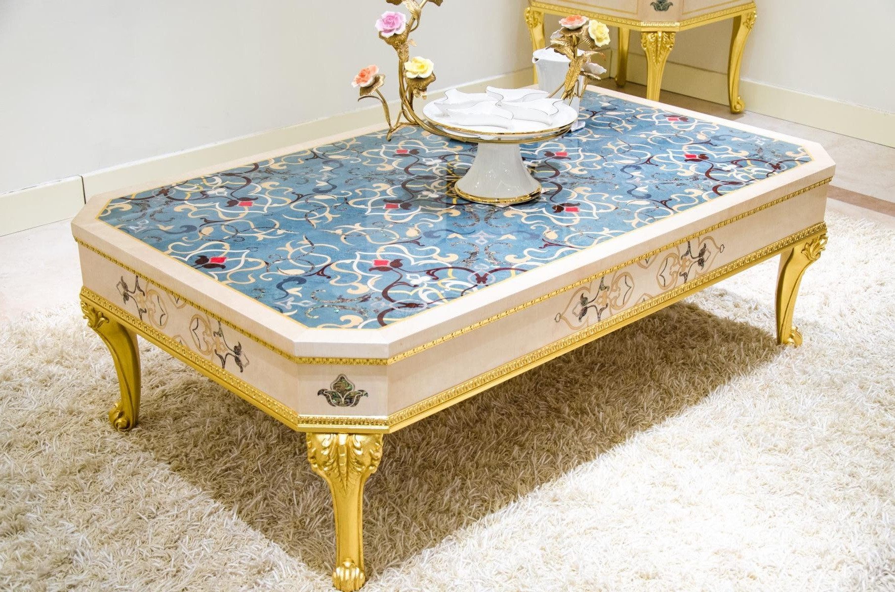 Xlmoebel Couchtisch Eleganter Glas-Couchtisch im Barockstil mit geschwungenen Beinen (Couchtisch), Hergestellt in Europa