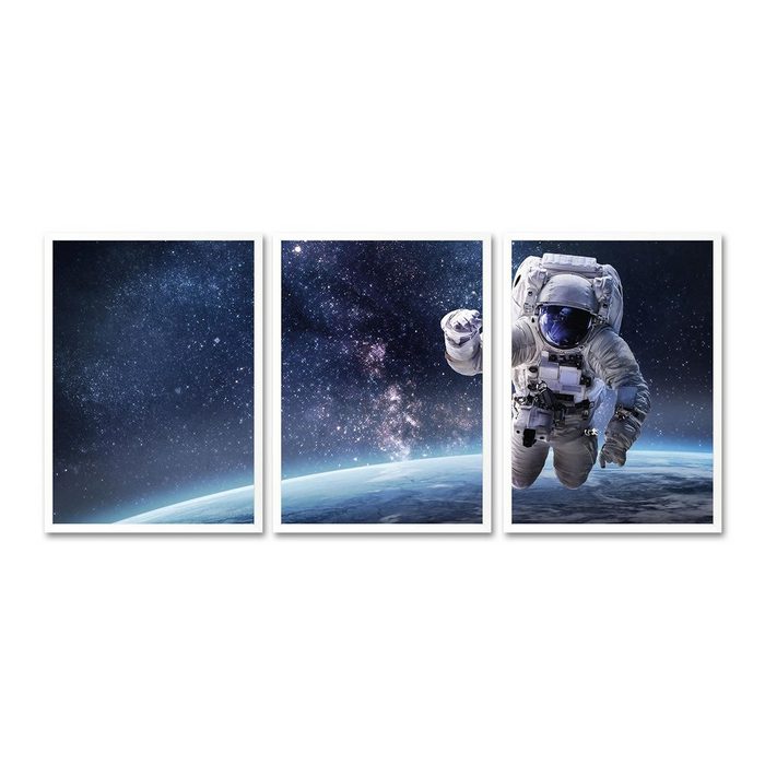 queence Bild mit Rahmen Astronaut - Weltall - Weltraum - Gerahmter Digitaldruck - Wandbild Astronaut (3er-Set) 3x 30x40 cm - Holzrahmen - Dekoration - Weißer Rahmen - Triptychon