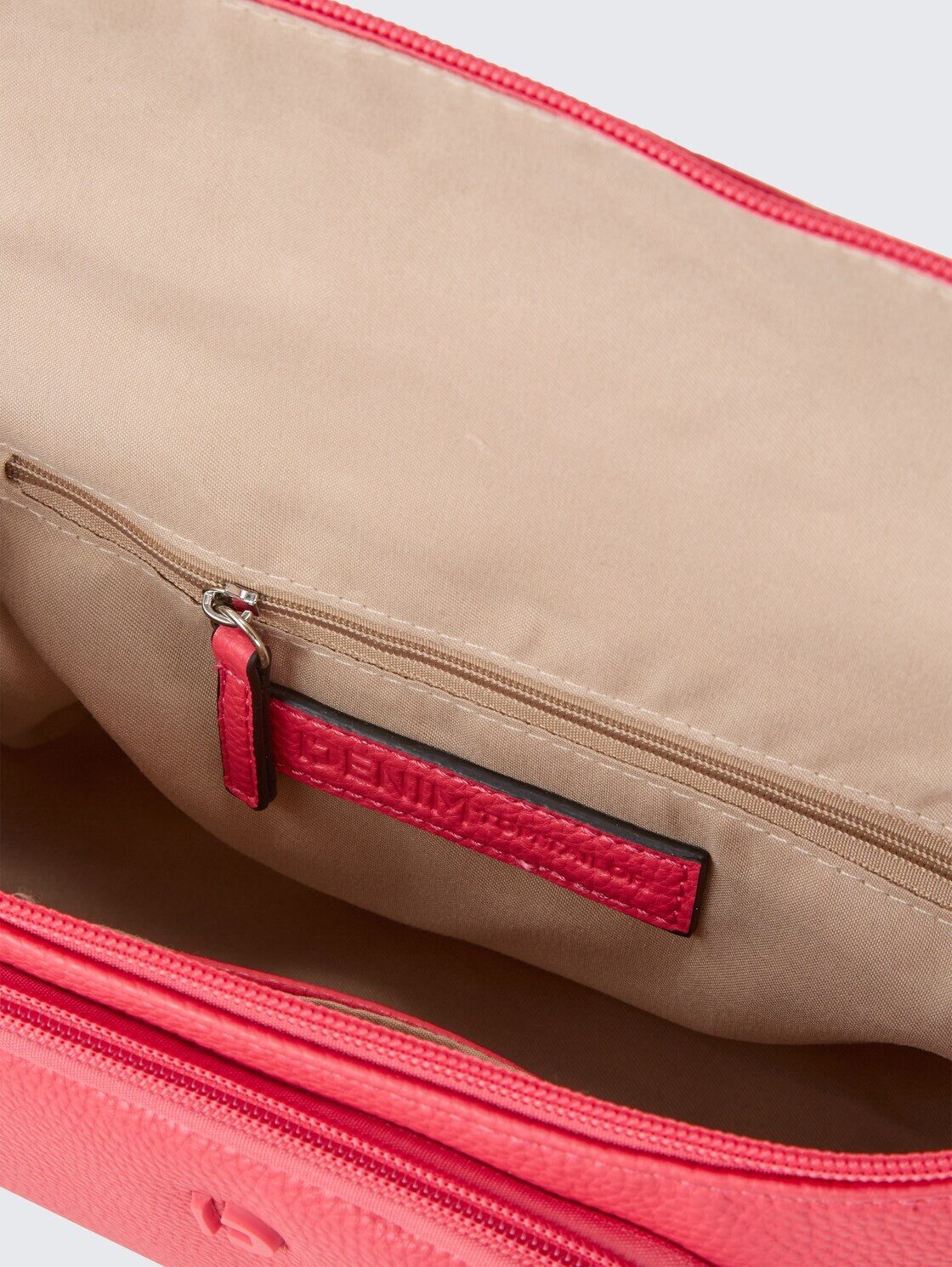 TOM TAILOR Denim Umhängetasche Bags, TTFARA M Umhängetasche aus Lederimitat