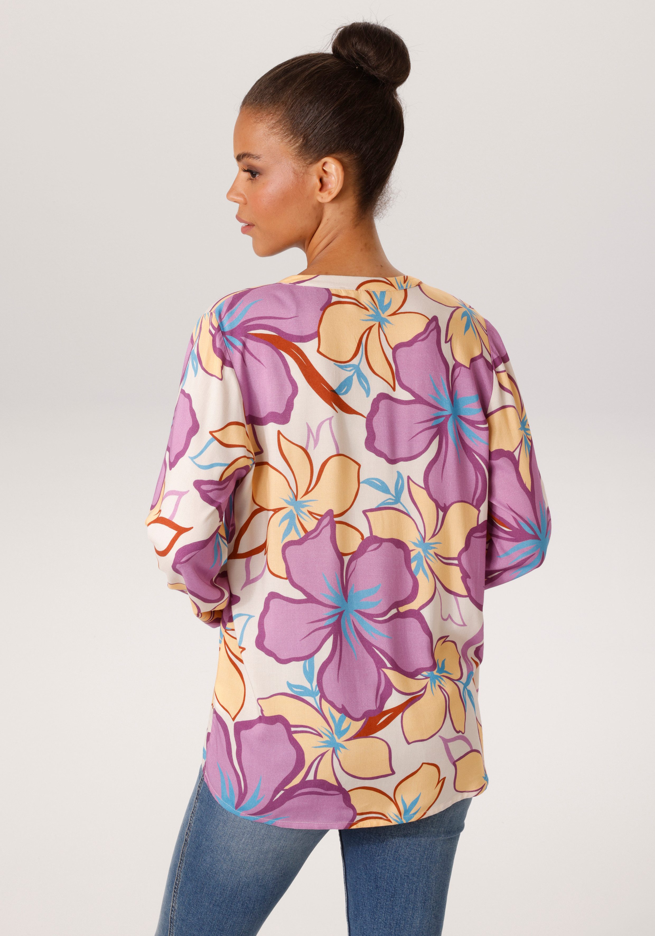Aniston CASUAL Schlupfbluse mit farbenfrohen, großflächigen Blüten bedruckt - NEUE KOLLEKTION