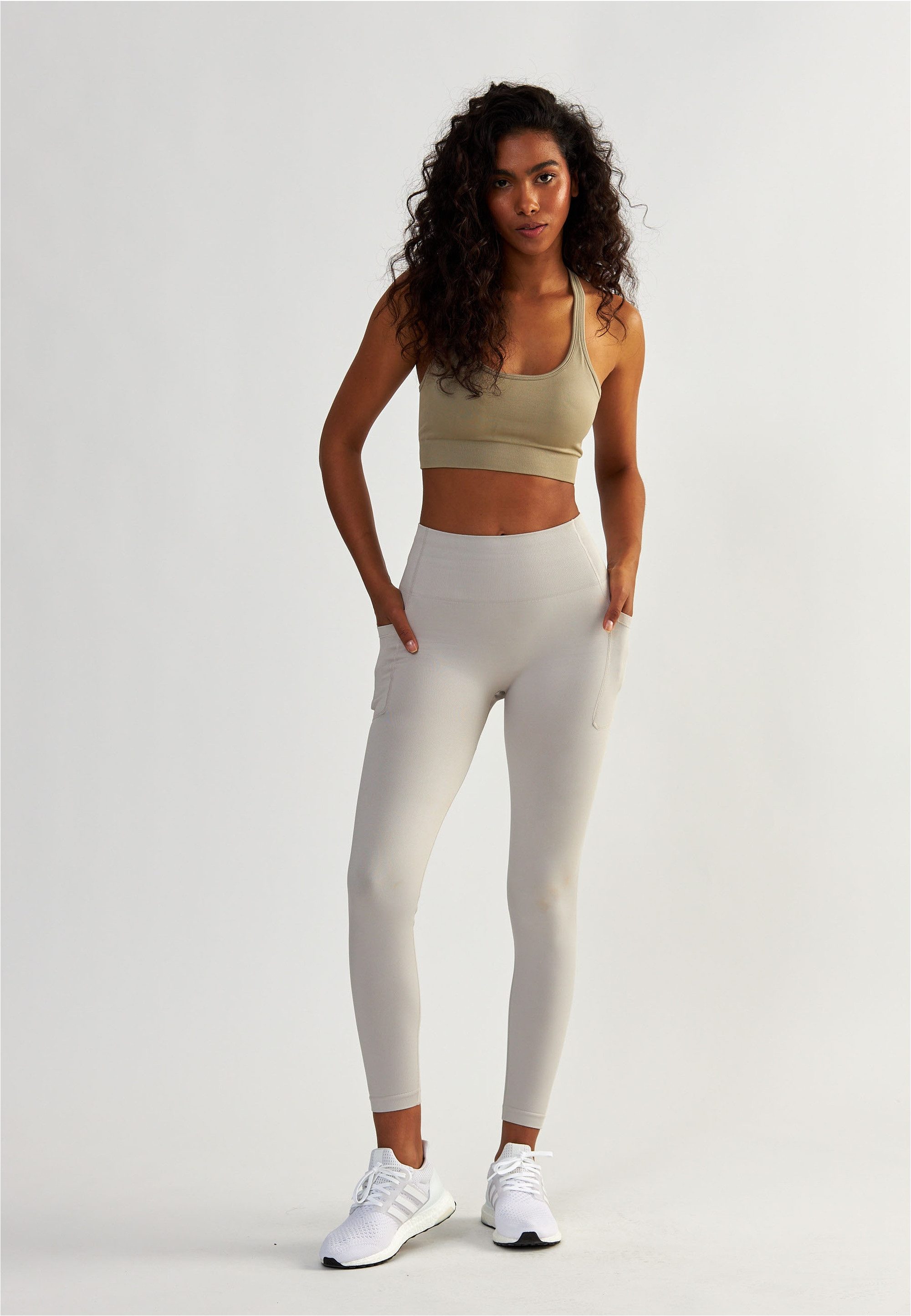 BeShaped Trainingstights Lift Me Up (1-tlg) mit atmungsaktiver Eigenschaft