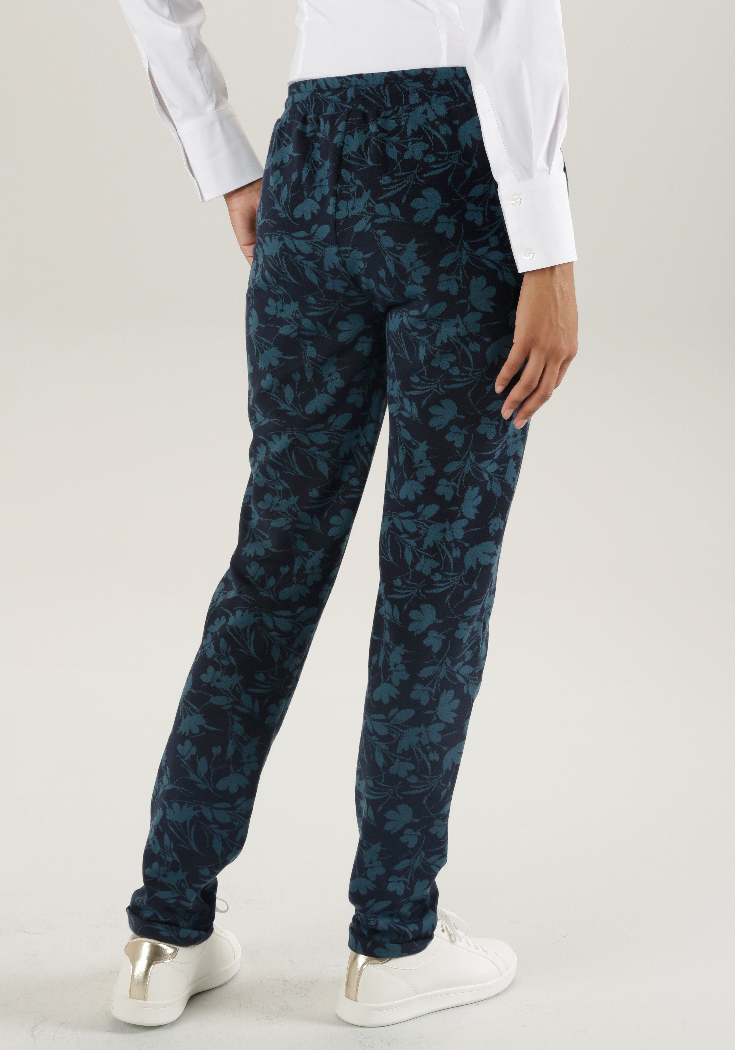 Aniston SELECTED Schlupfhose mit praktischen Eingrifftaschen günstig online kaufen