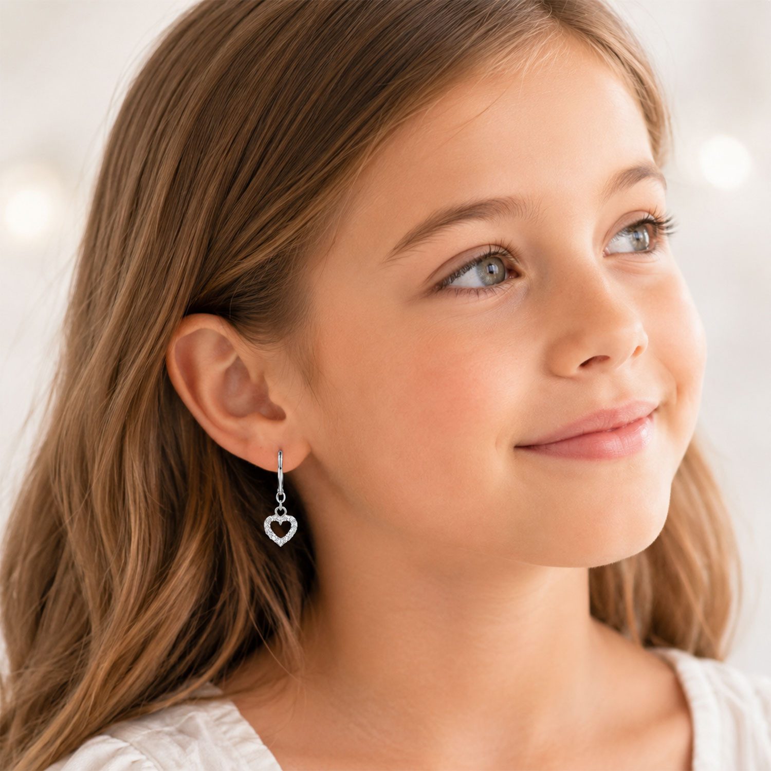 LUISIA® Paar Ohrhänger Herz 'Evie' mit Kristallen von Swarovski®, Krista – Bild 3 von 5