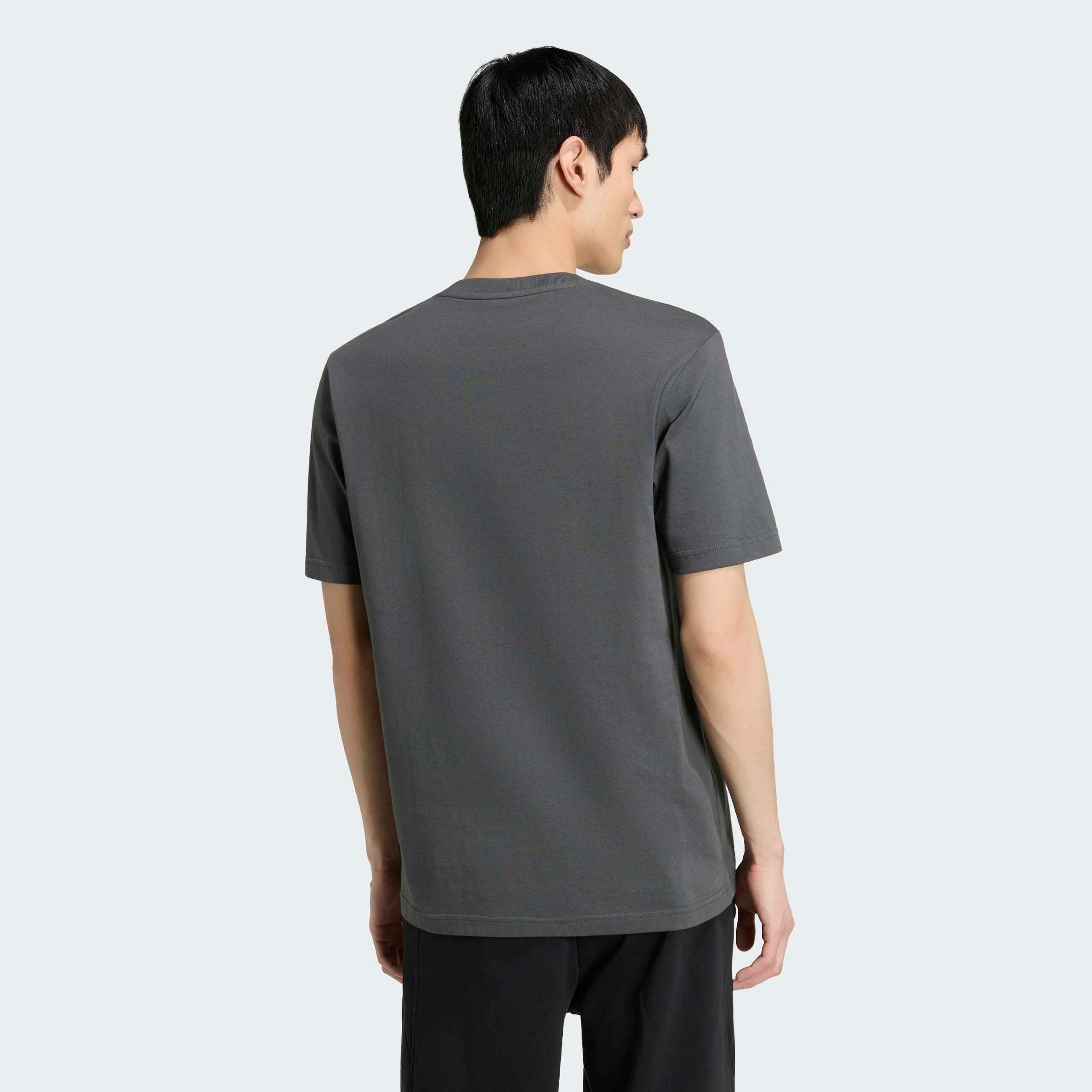 adidas Sportswear T-Shirt GRAFIK, SOMMERLICHE STICKEREI mit Rundhalsausschnitt, ohne Verschluss, sportlicher Stil – Bild 2 von 5