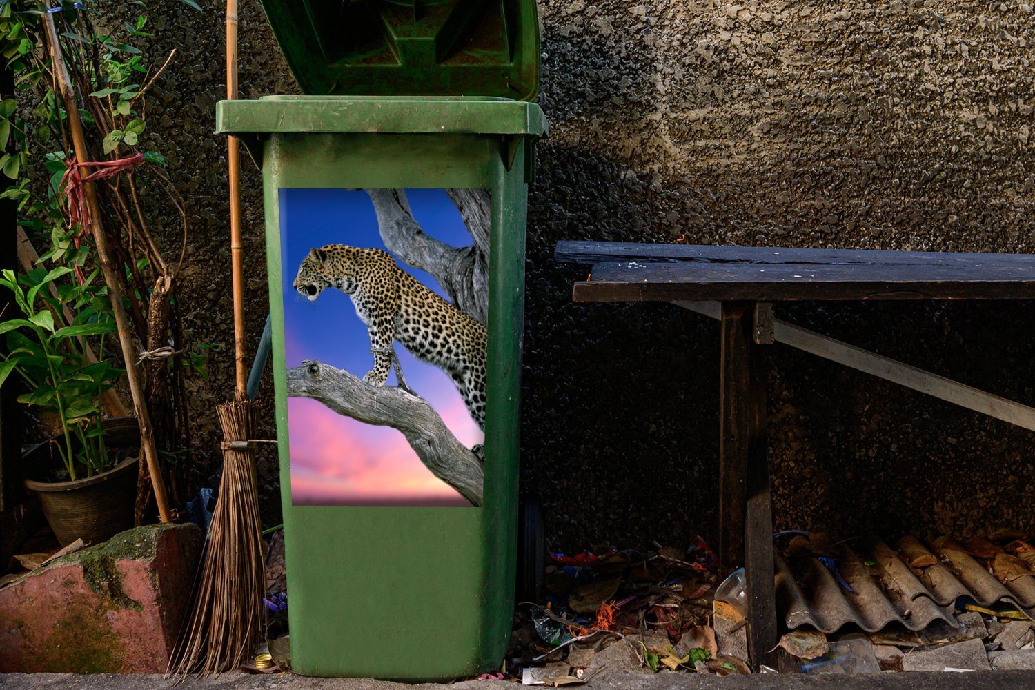 Sticker, Abfalbehälter MuchoWow (1 - Container, Leopard St), Wandsticker Baum Zweig - Mülleimer-aufkleber, Mülltonne,