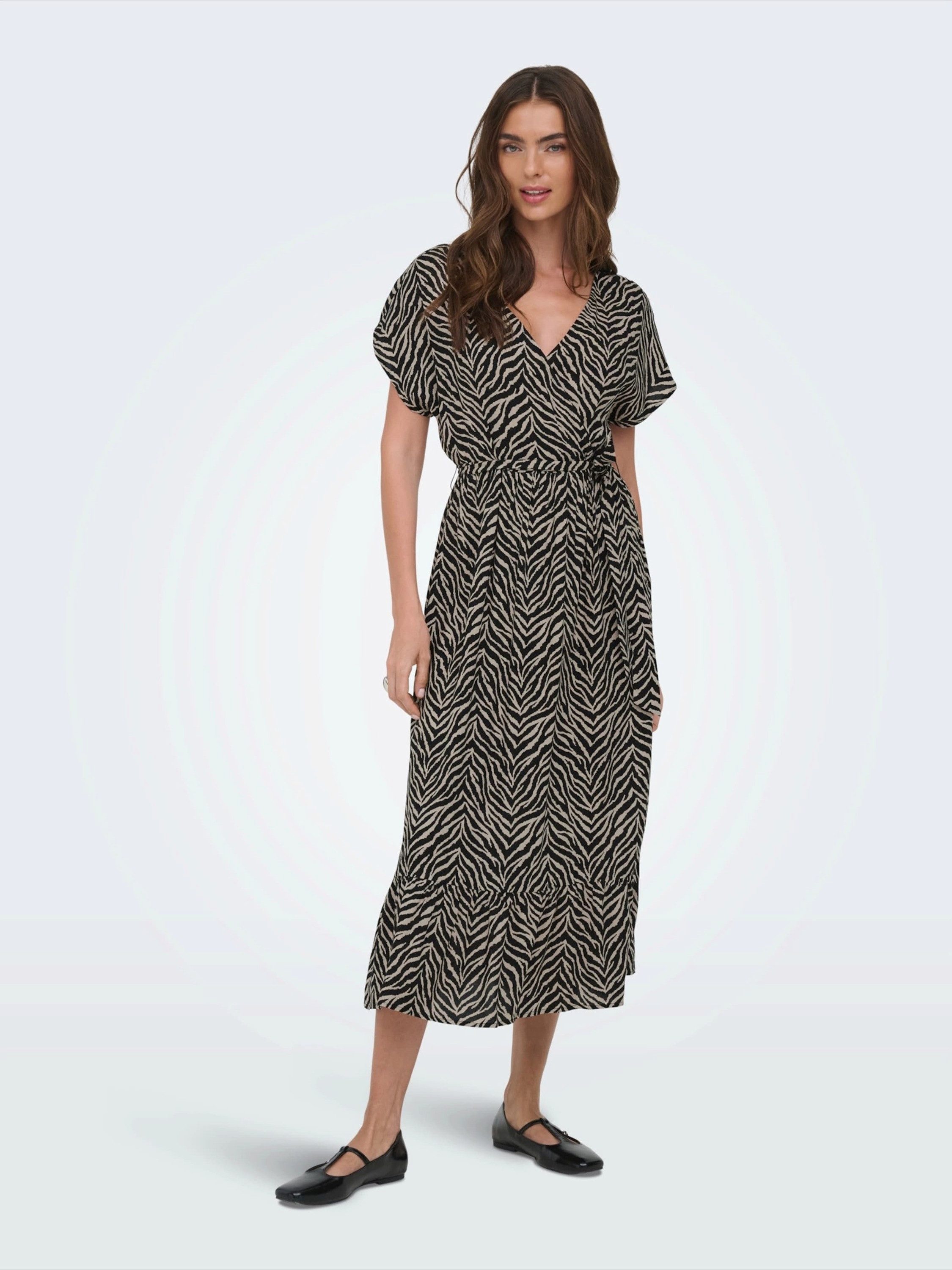 ONLY Cocktailkleid ONLZilla Adele (1-tlg) Volant