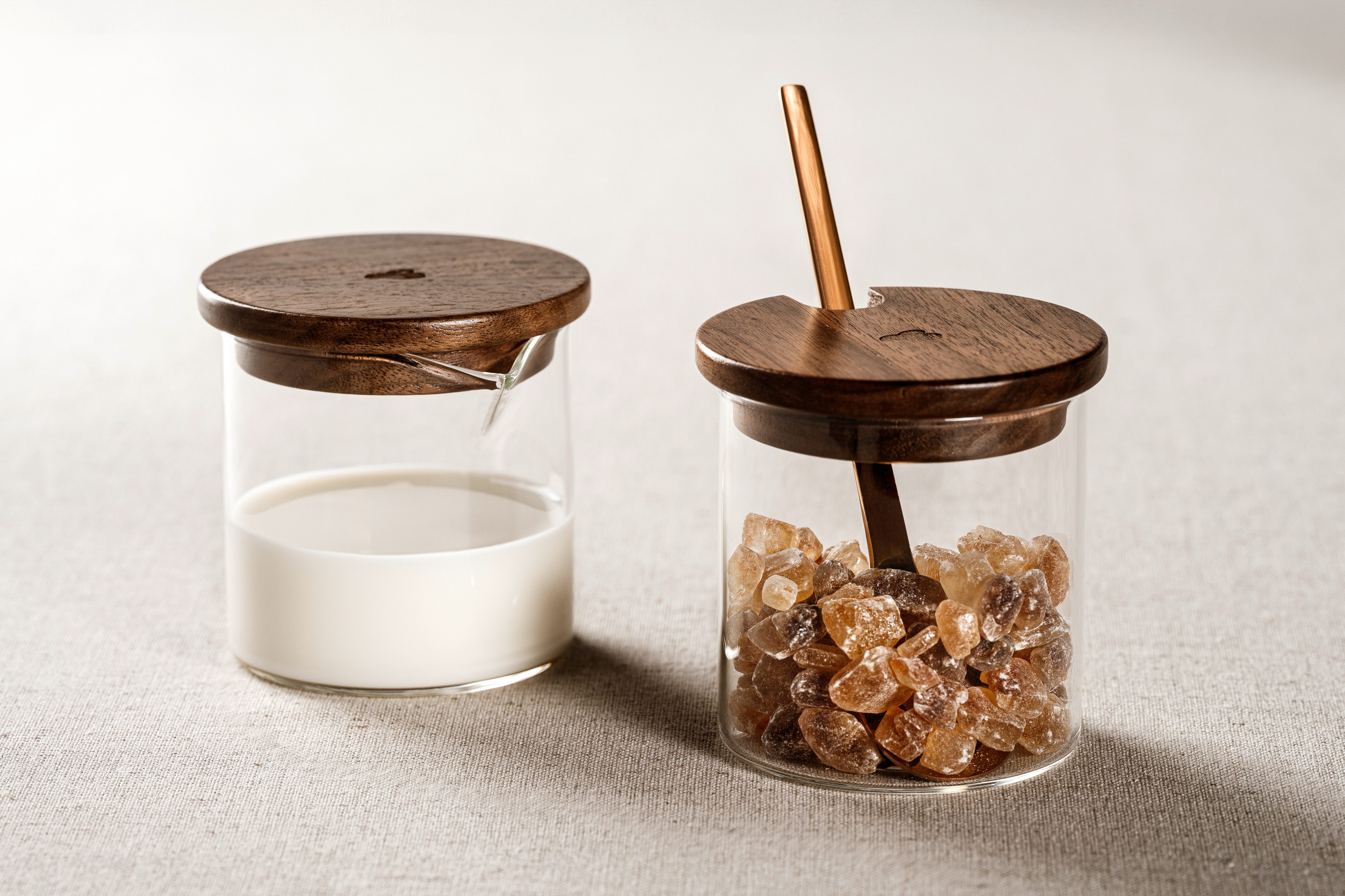 LEONARDO Milch- und Zuckerset NOVO LEGNO (4-tlg), 1 Personen, Glas, Holz, Milchgießer und Zuckerdose mit Holzdeckel