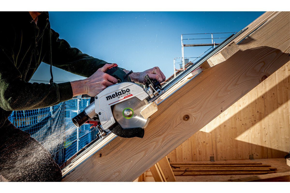 metabo Akku-Handkreissäge KS 18 LTX 66 BL, 2 x 8 Ah LiHD in MetaBox