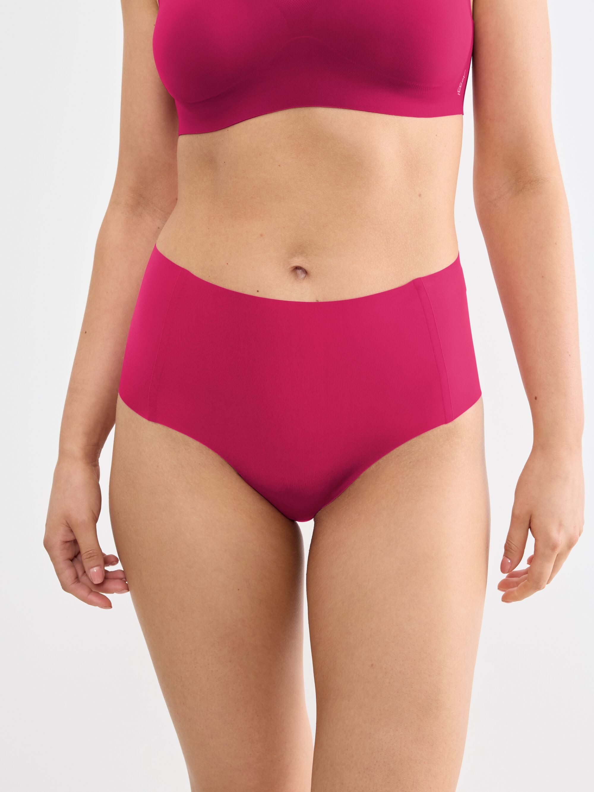 sloggi High-Waist-Slip ZERO Feel 2.0 feine Mikrofaser, atmungsaktiv, mit hoher Taille, ultraleicht