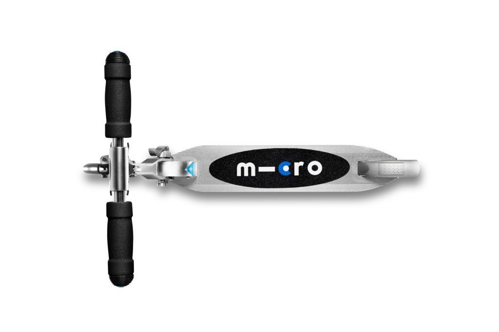 Micro Scooter micro™ Sprite & Rollen, silver höhenverstellbar matt klappbar LED Kinderscooter