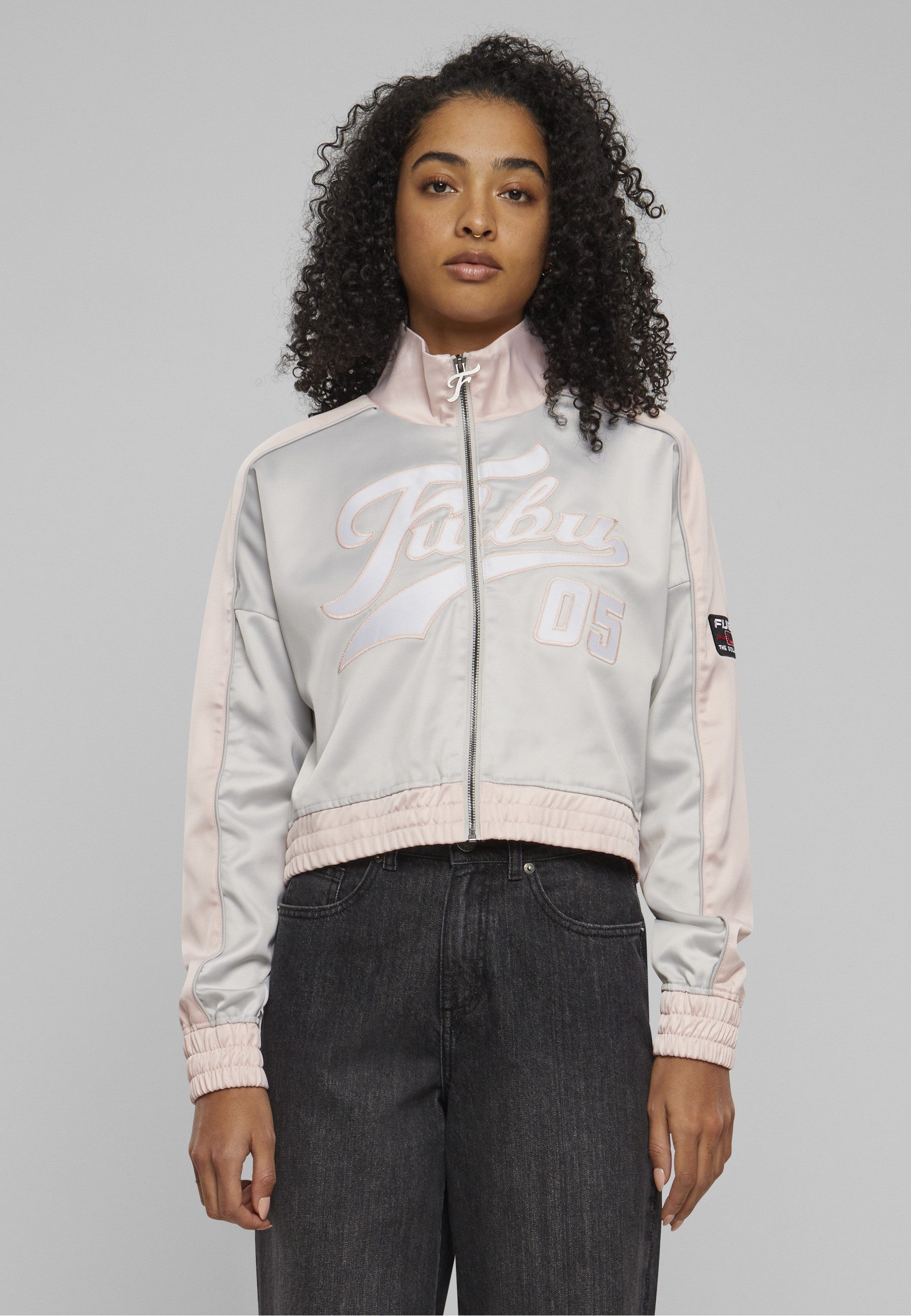 Fubu Allwetterjacke Fubu Damen FW221-012-1 Fubu Satin Track Transition Jacket (1-St)