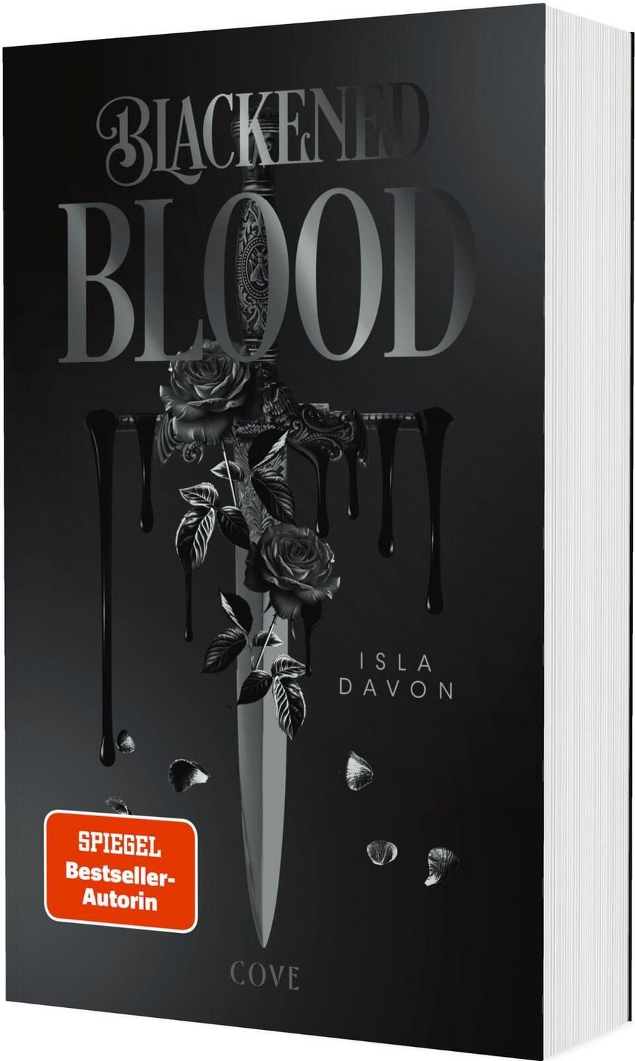 Blackened Blood (Blackened Blade 3) / Isla Davon