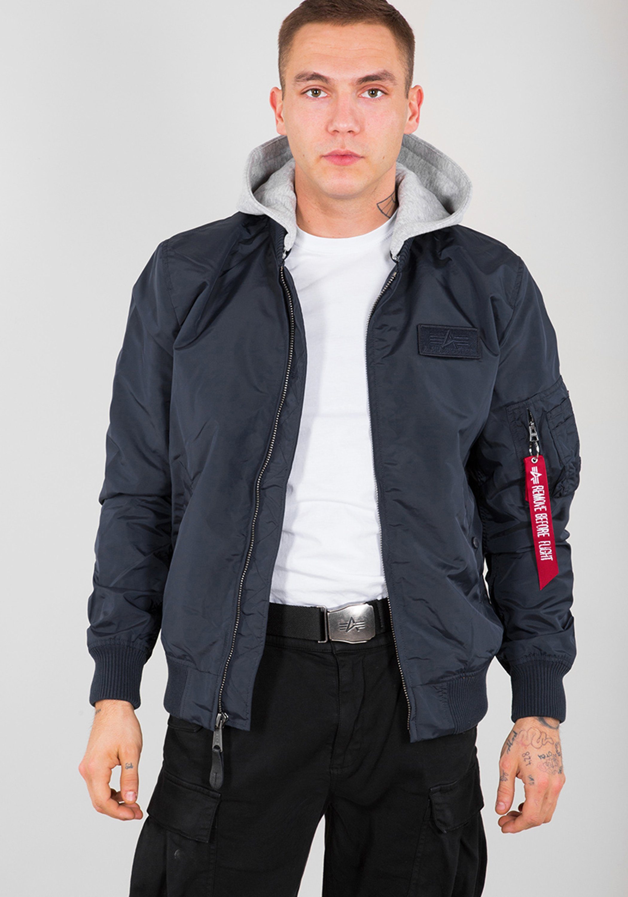 Alpha Industries Bomberjacke MA-1 TT Hood Light
