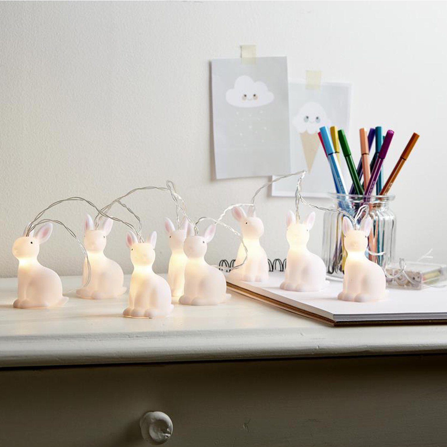 MARELIDA LED-Lichterkette LED Lichterkette Hasen 10 weiße leuchtende Hoppel Häschen Osterdeko, 10-flammig