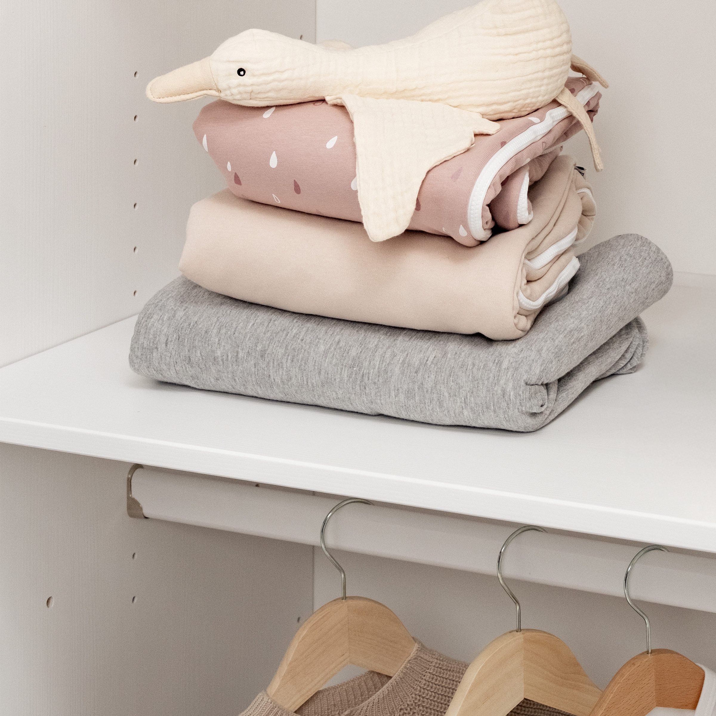 Ehrenkind Einlegeboden für Kleiderschrank Linia (2 Einlegeböden, 50 cm Kiefer Weiß), Flexibel im Rastersystem positionierbar